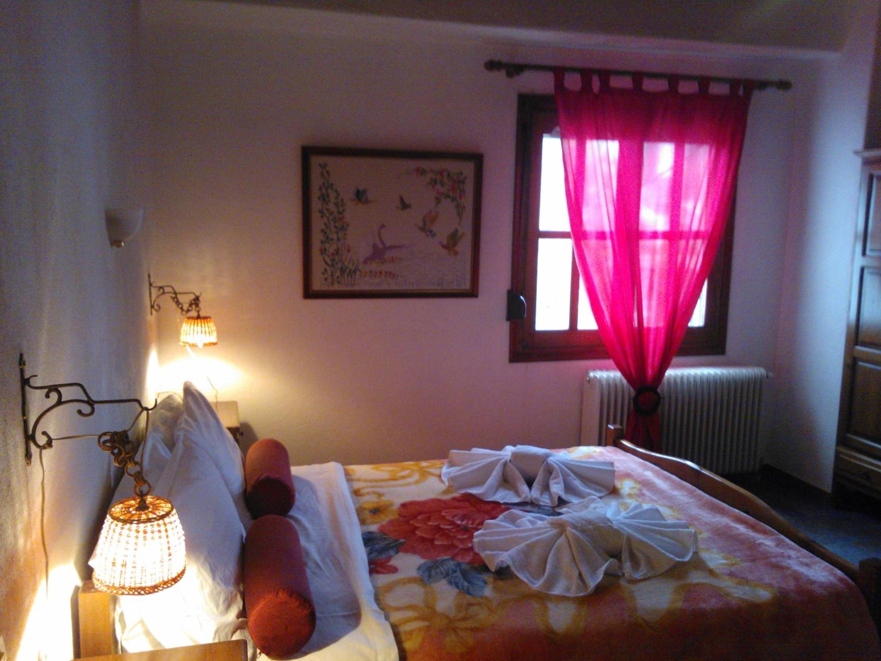 Double Room - Photo 6