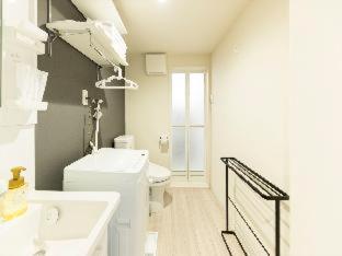 Studio Apartment - No Cleaning for Consecutive Night Stays - Photo 12