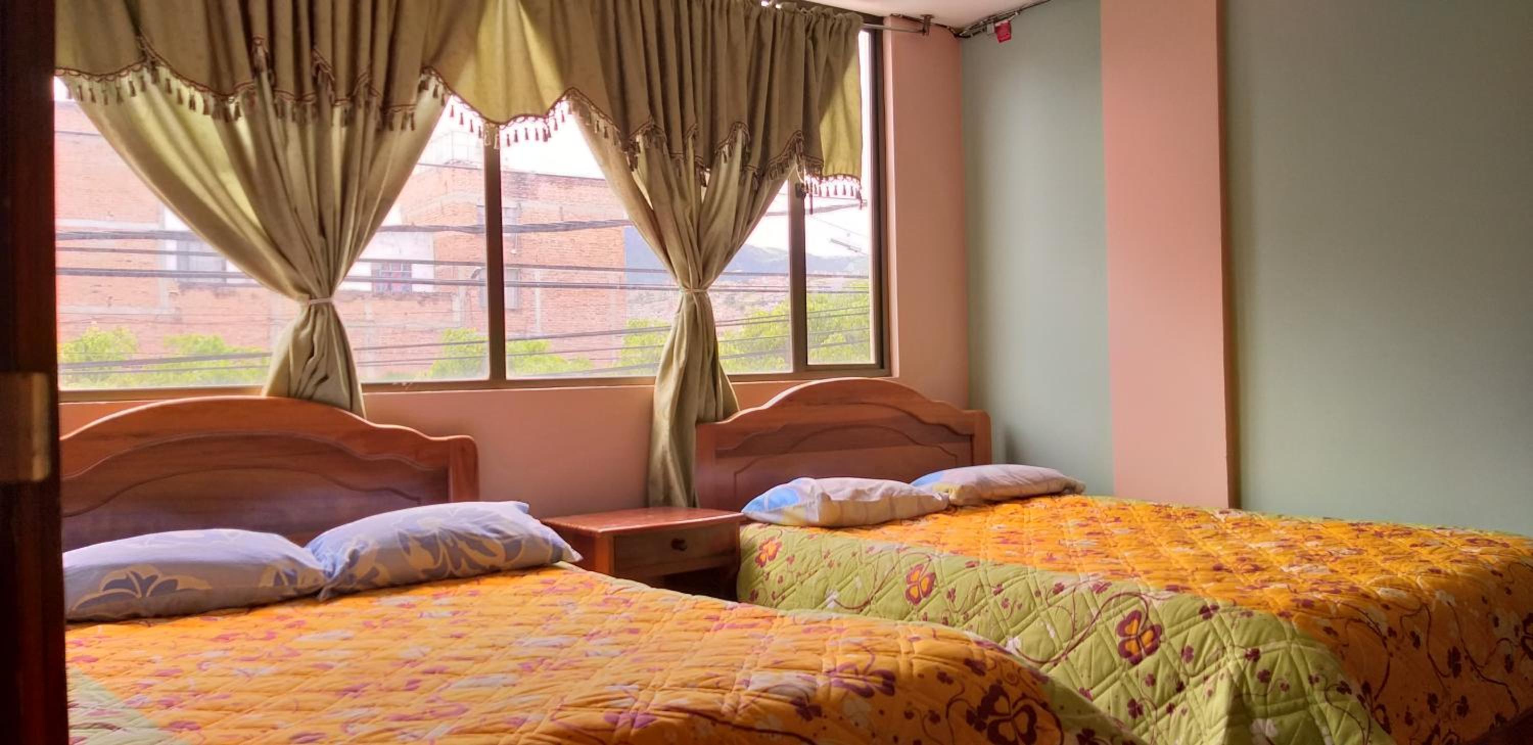 Twin Room with Private Bathroom photo 1