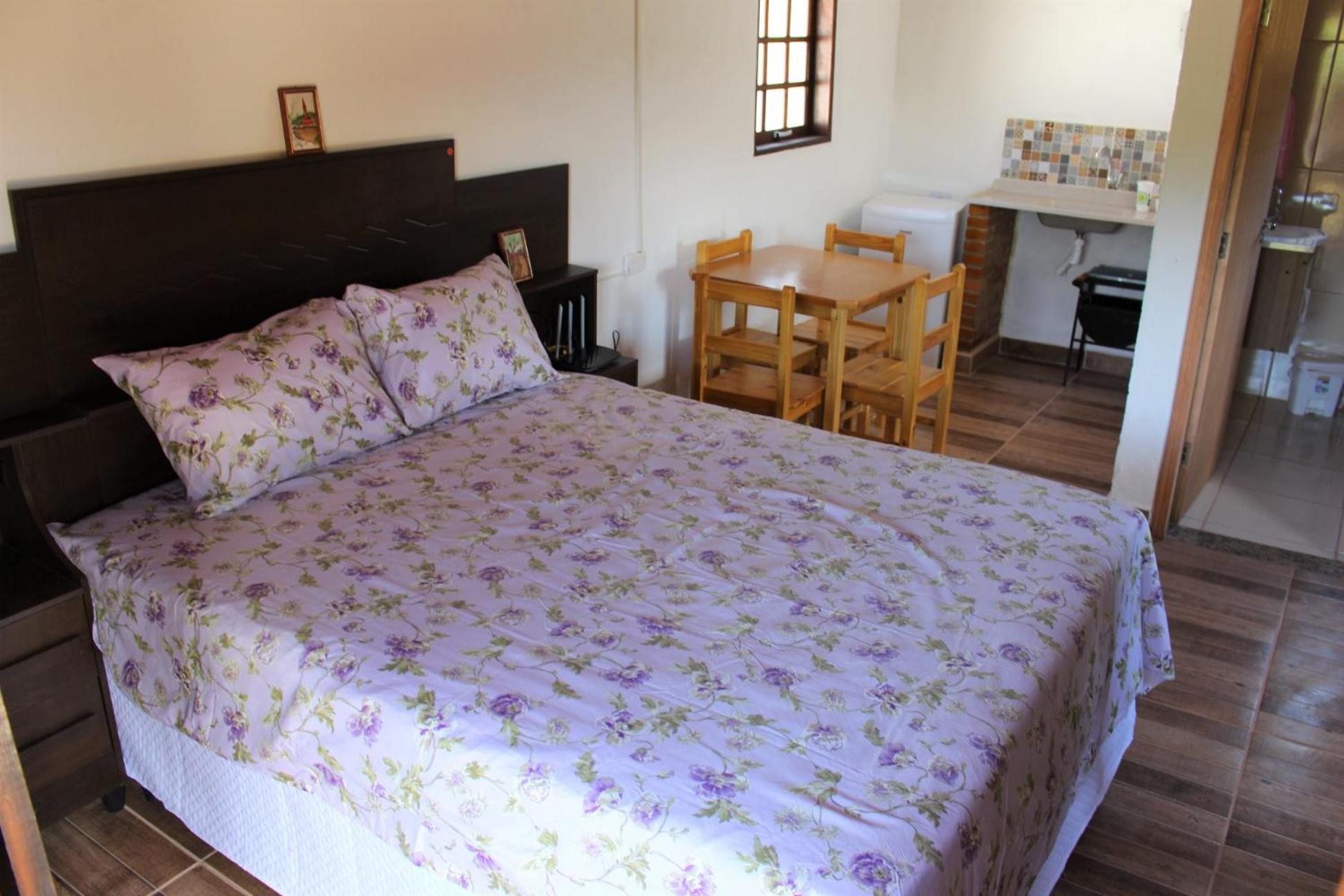 Large Double or Twin Room photo 1