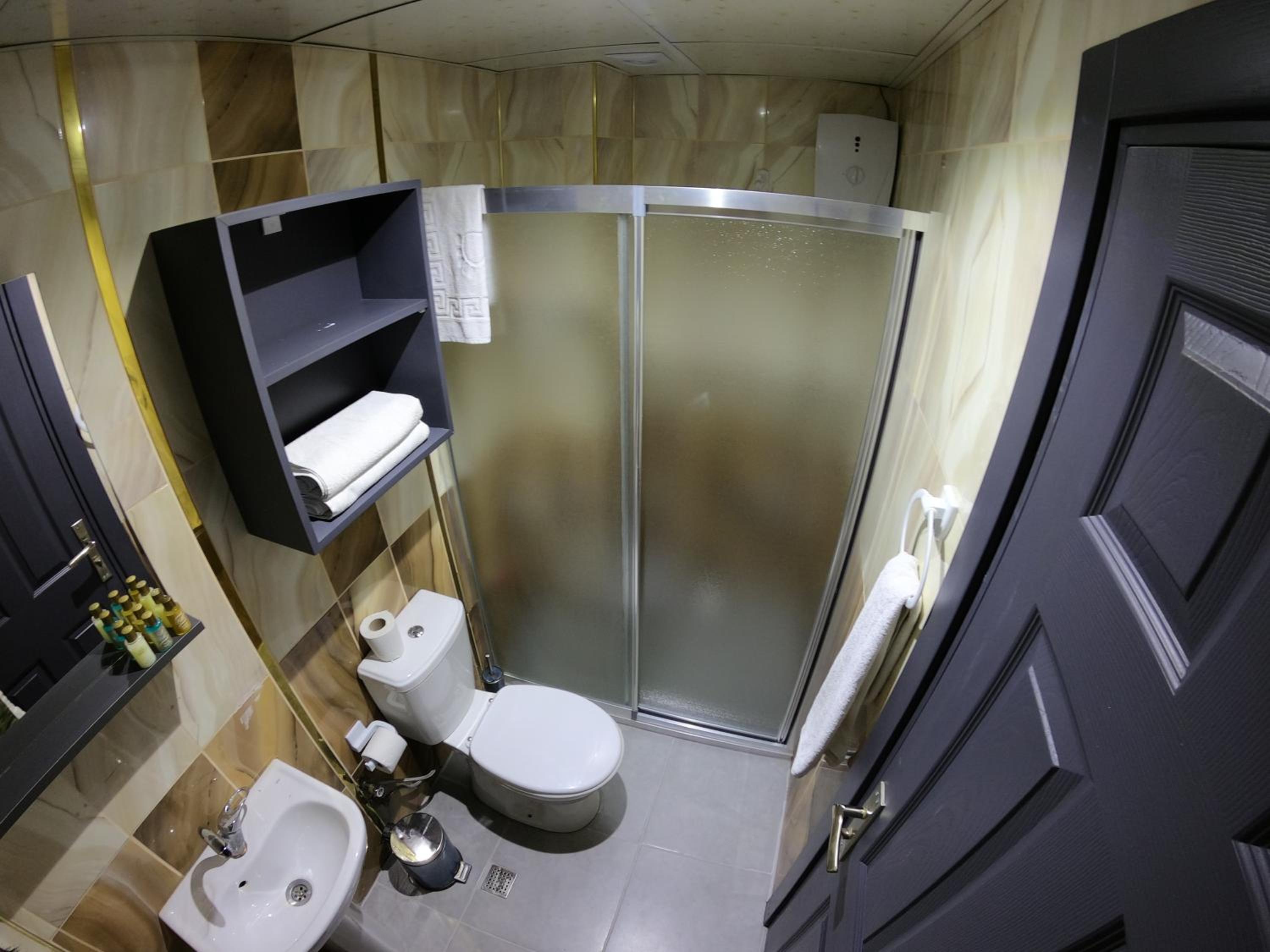Budget Double Room photo 2