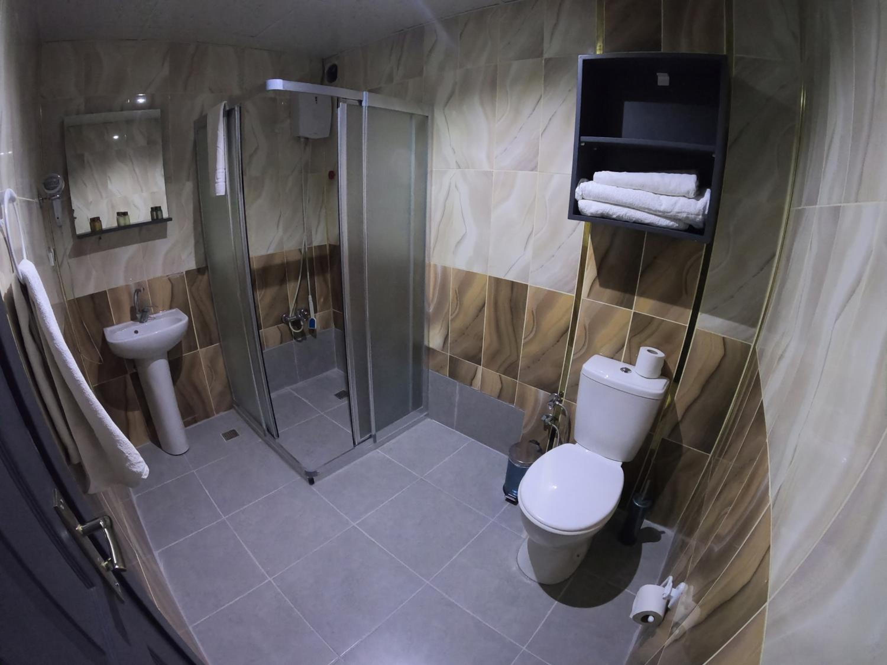 Standard Triple Room photo 3