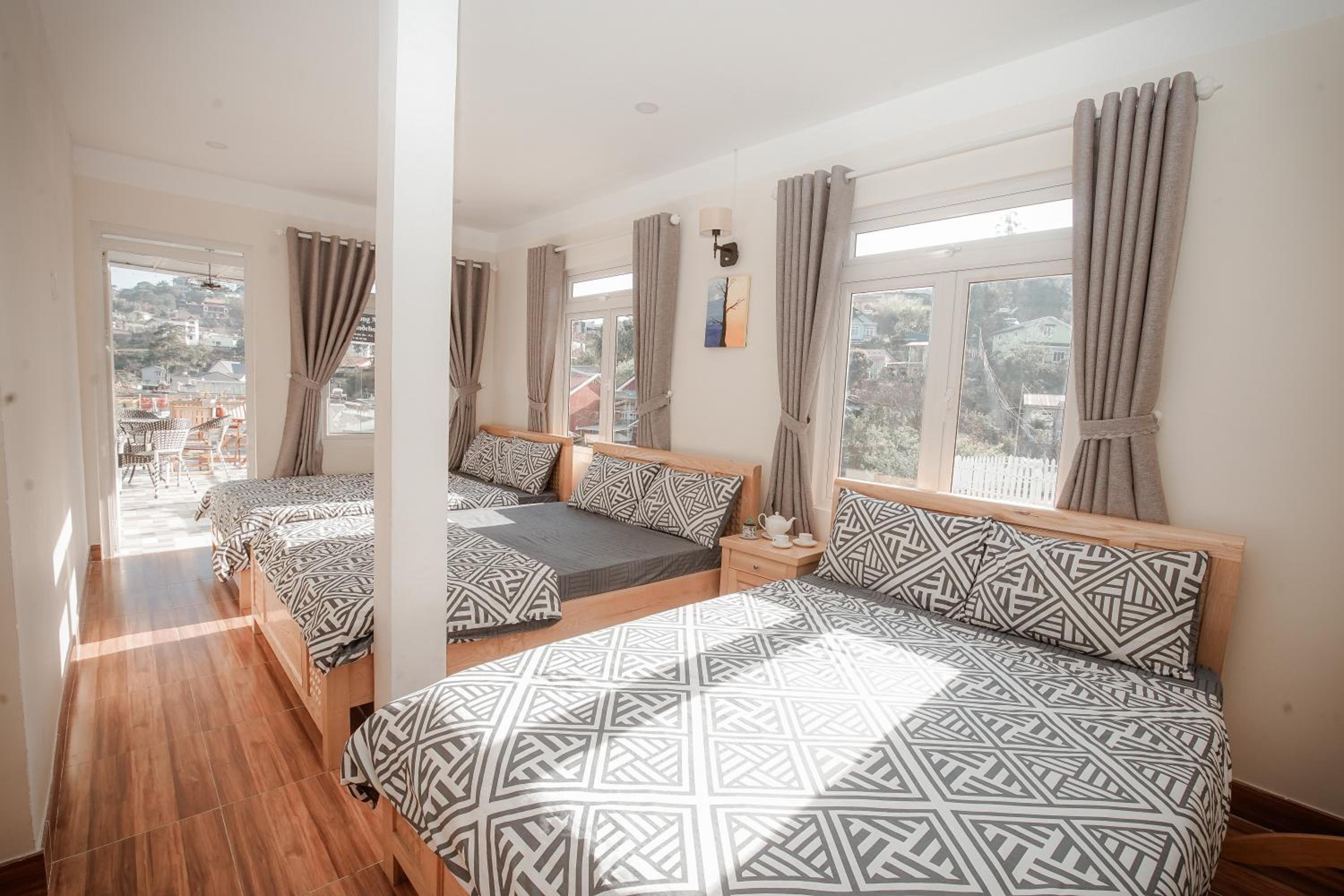 Family Room - Photo 8