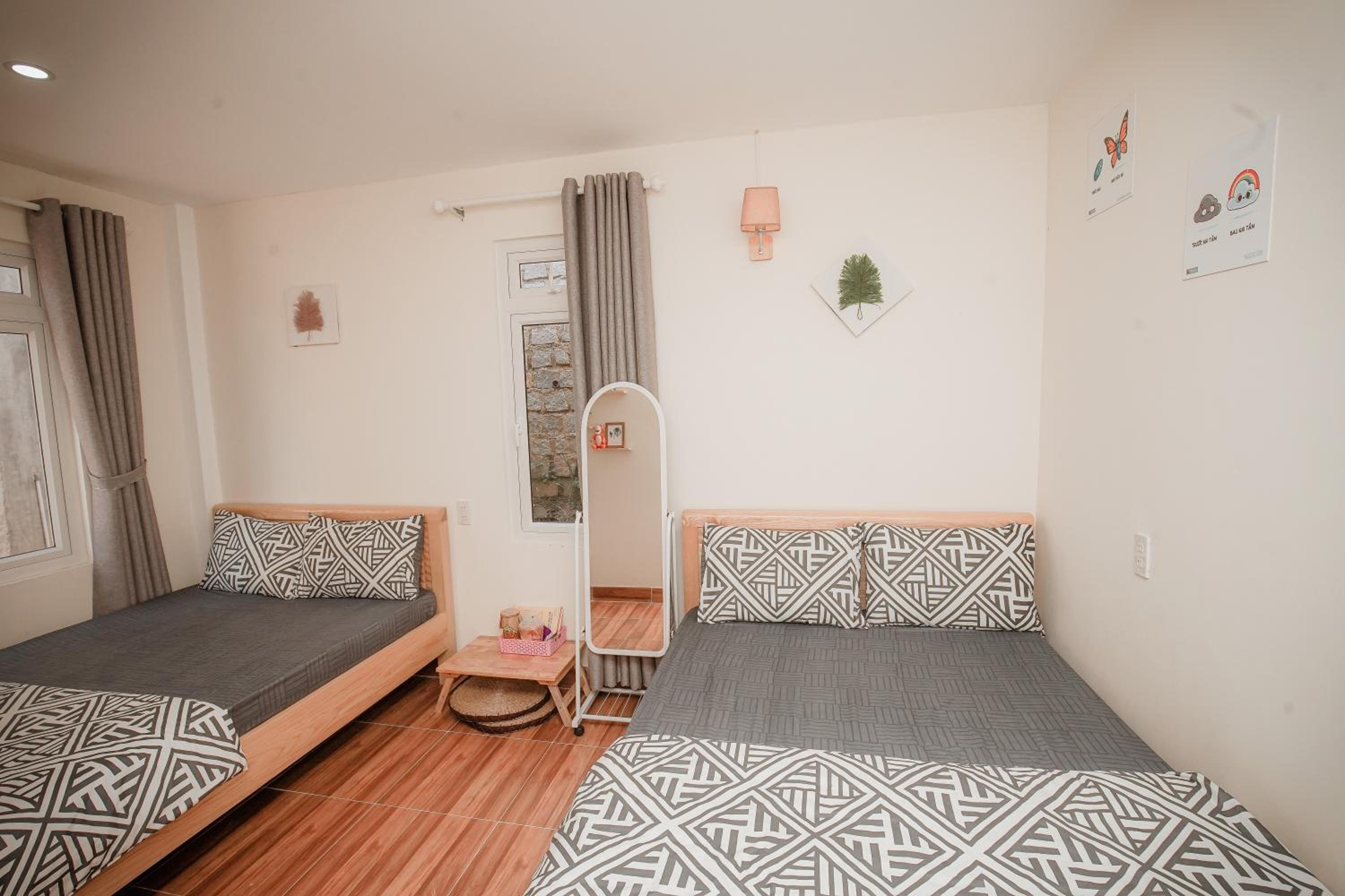 Quadruple Room - Photo 1