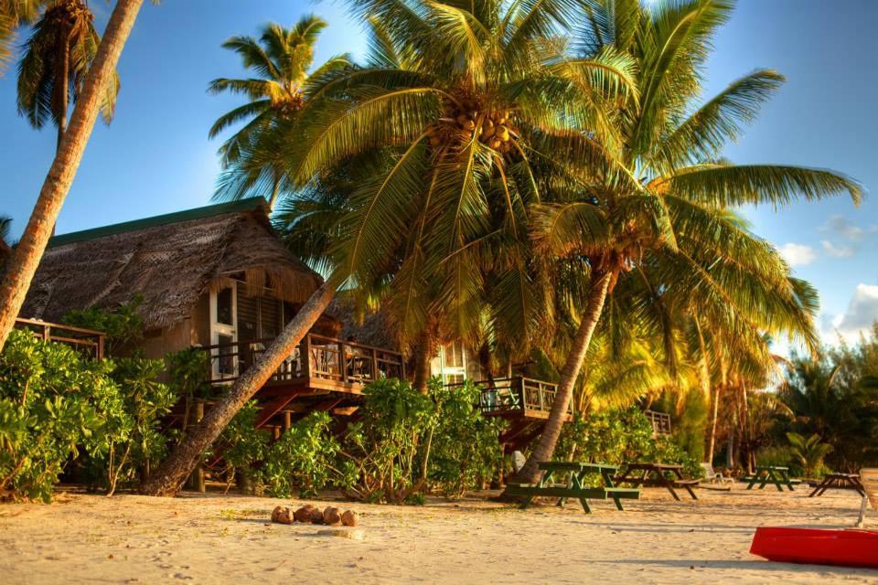 Bungalow - Beach Front (2 Adults) photo 1