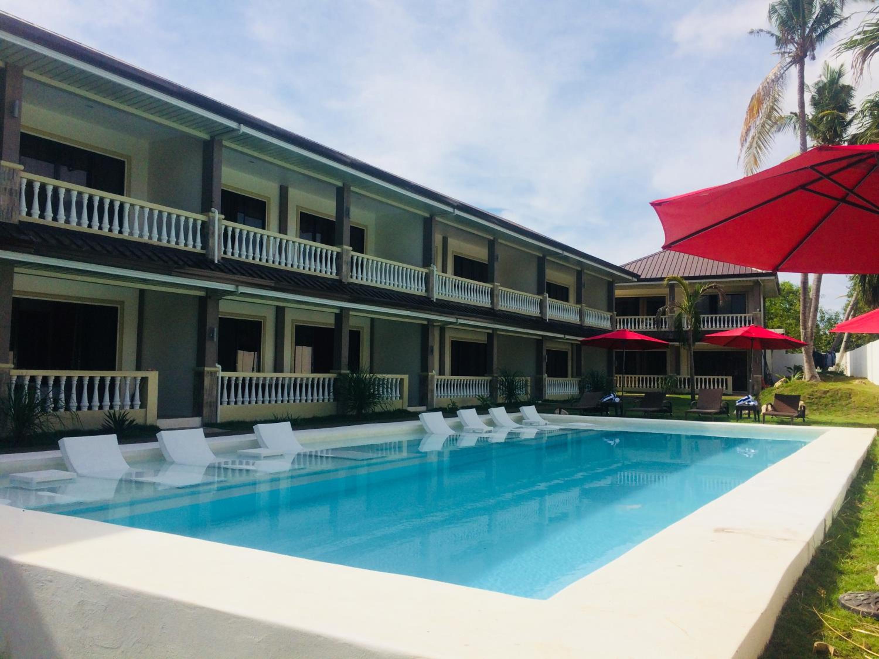 Apartment with Pool View  - Photo 11