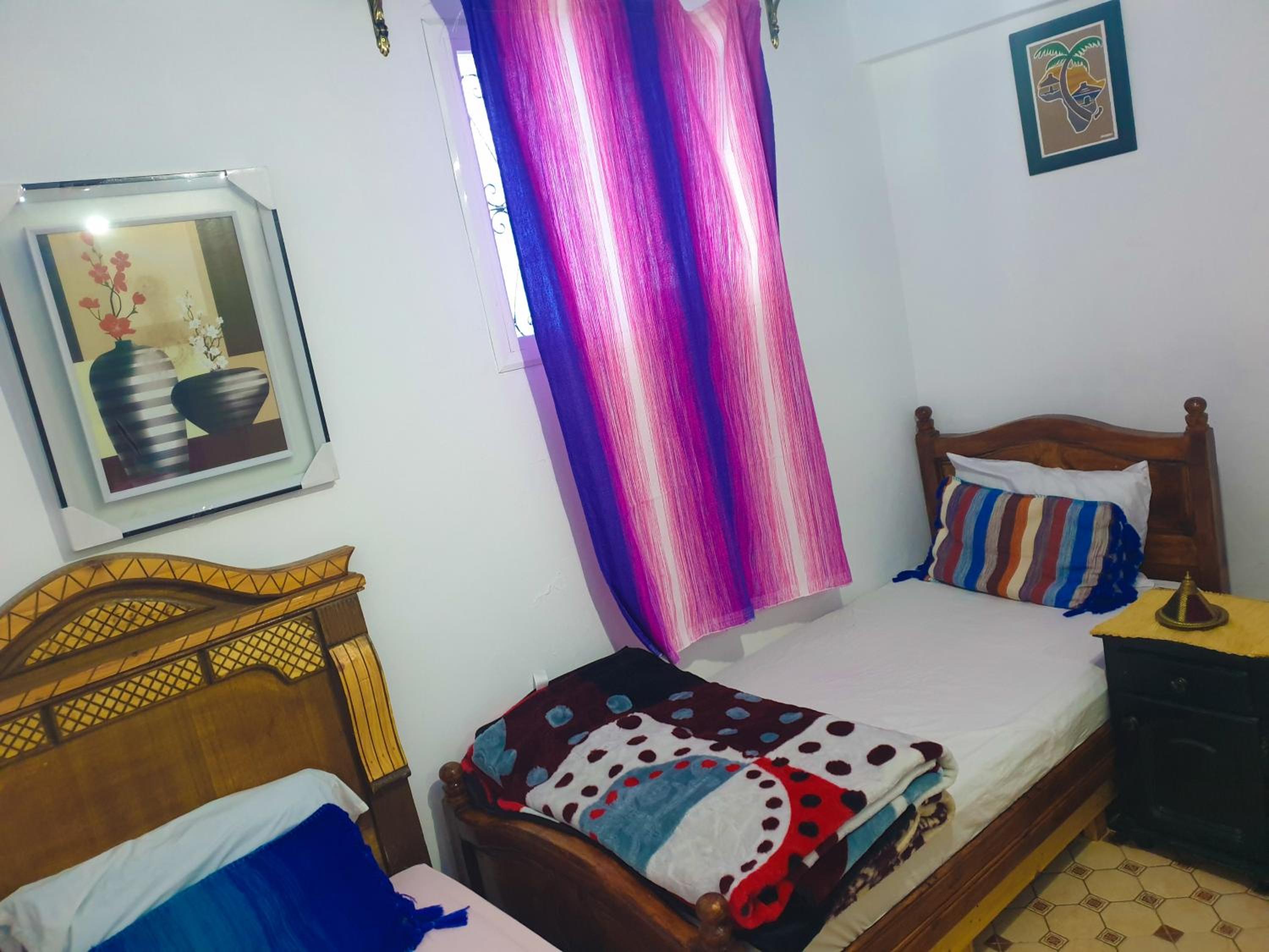 Single Room with Bathroom photo 3