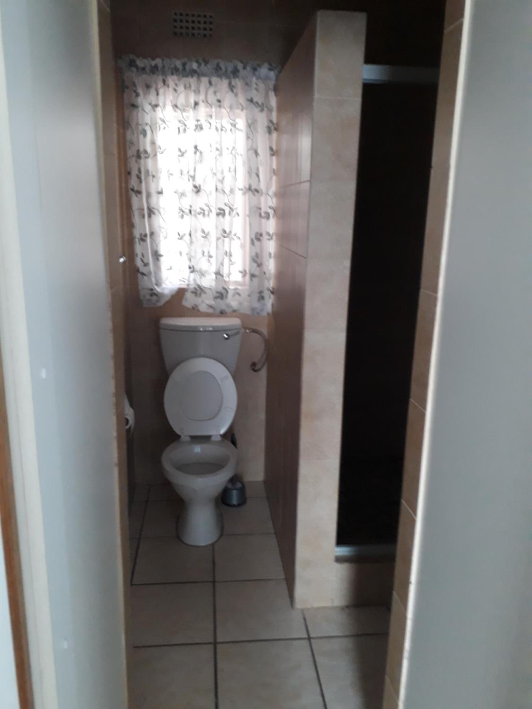 Apartment - Photo 13