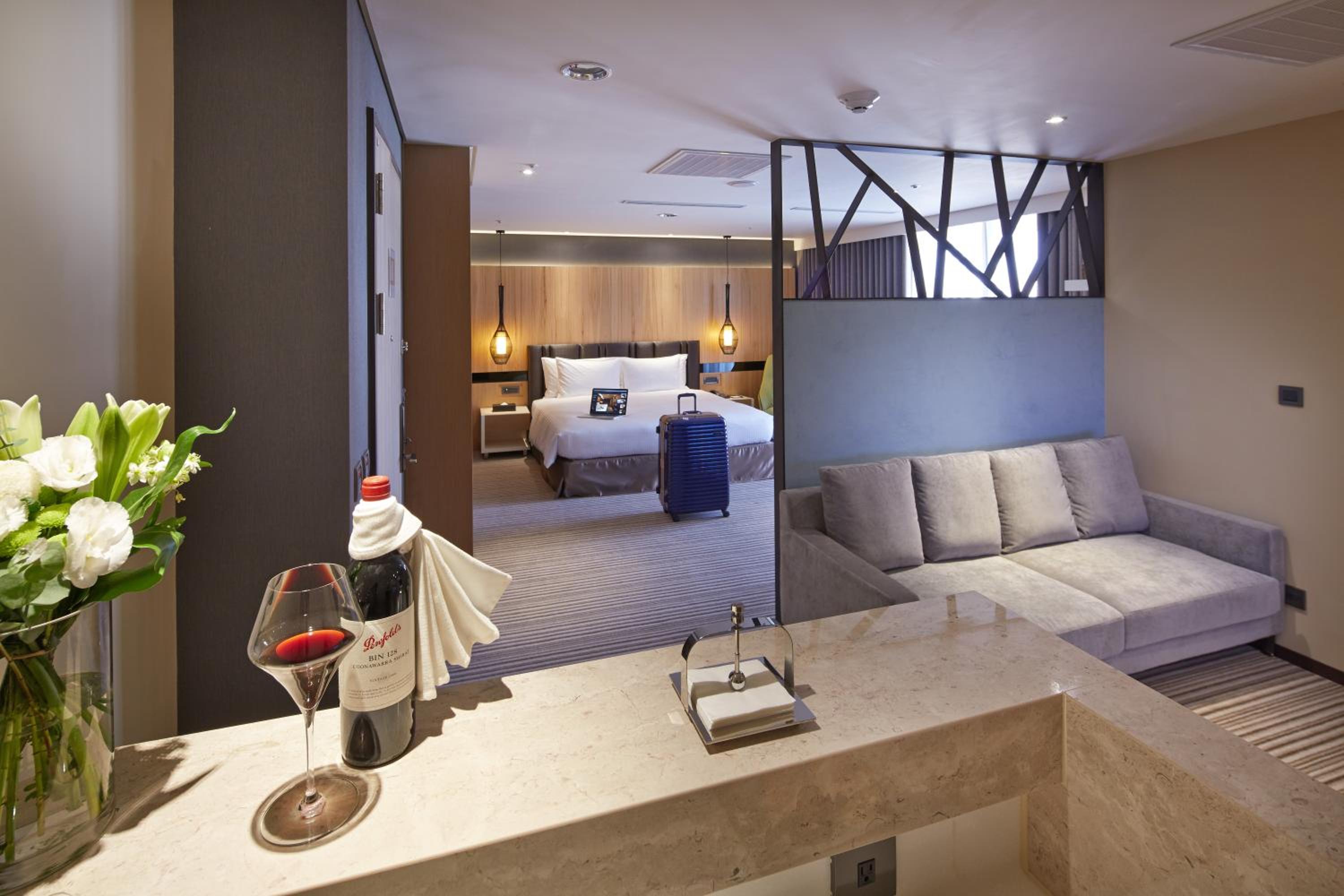 Suite photo 1