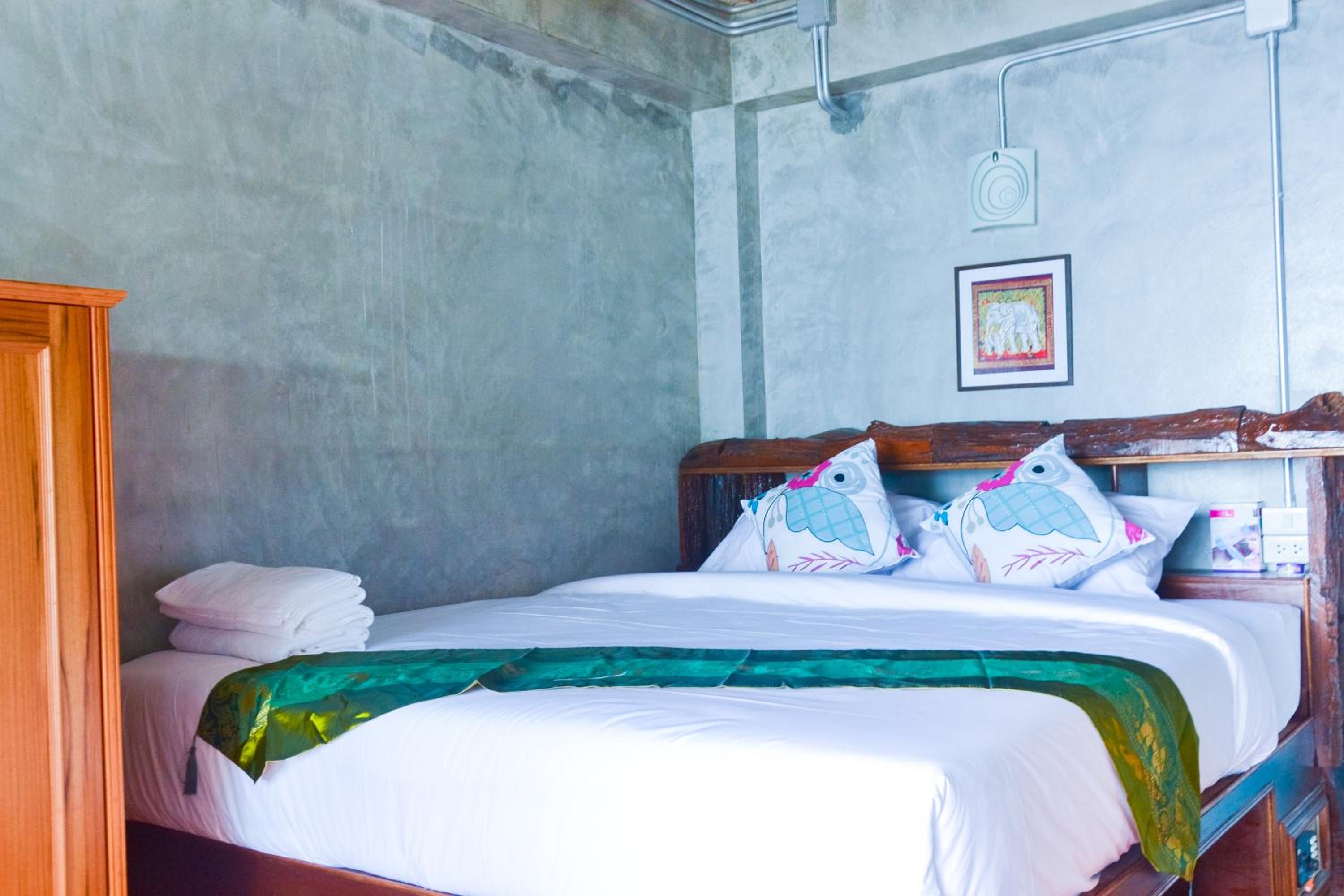 Bungalow with Sea View - Photo 15