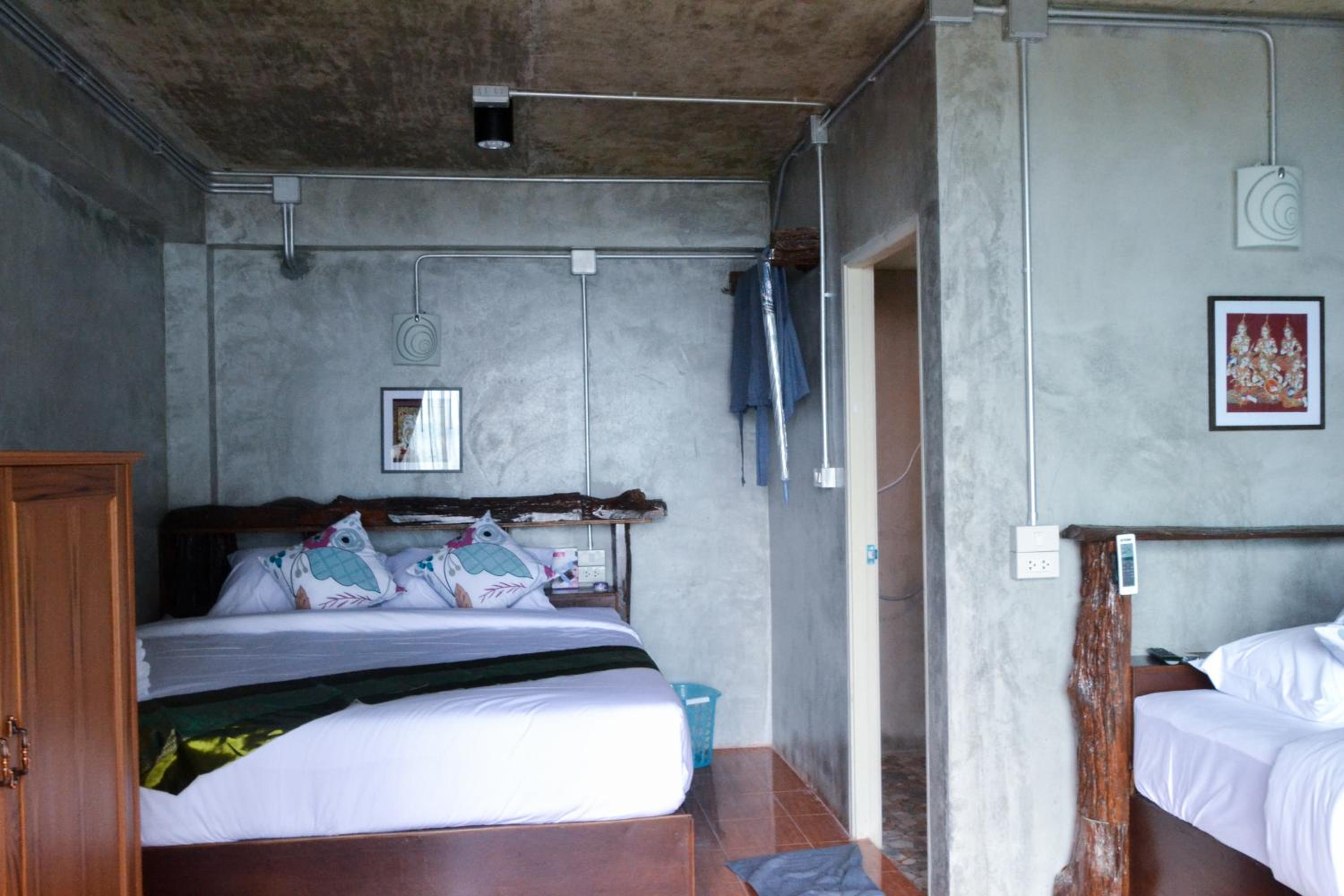 Bungalow with Sea View - Photo 12