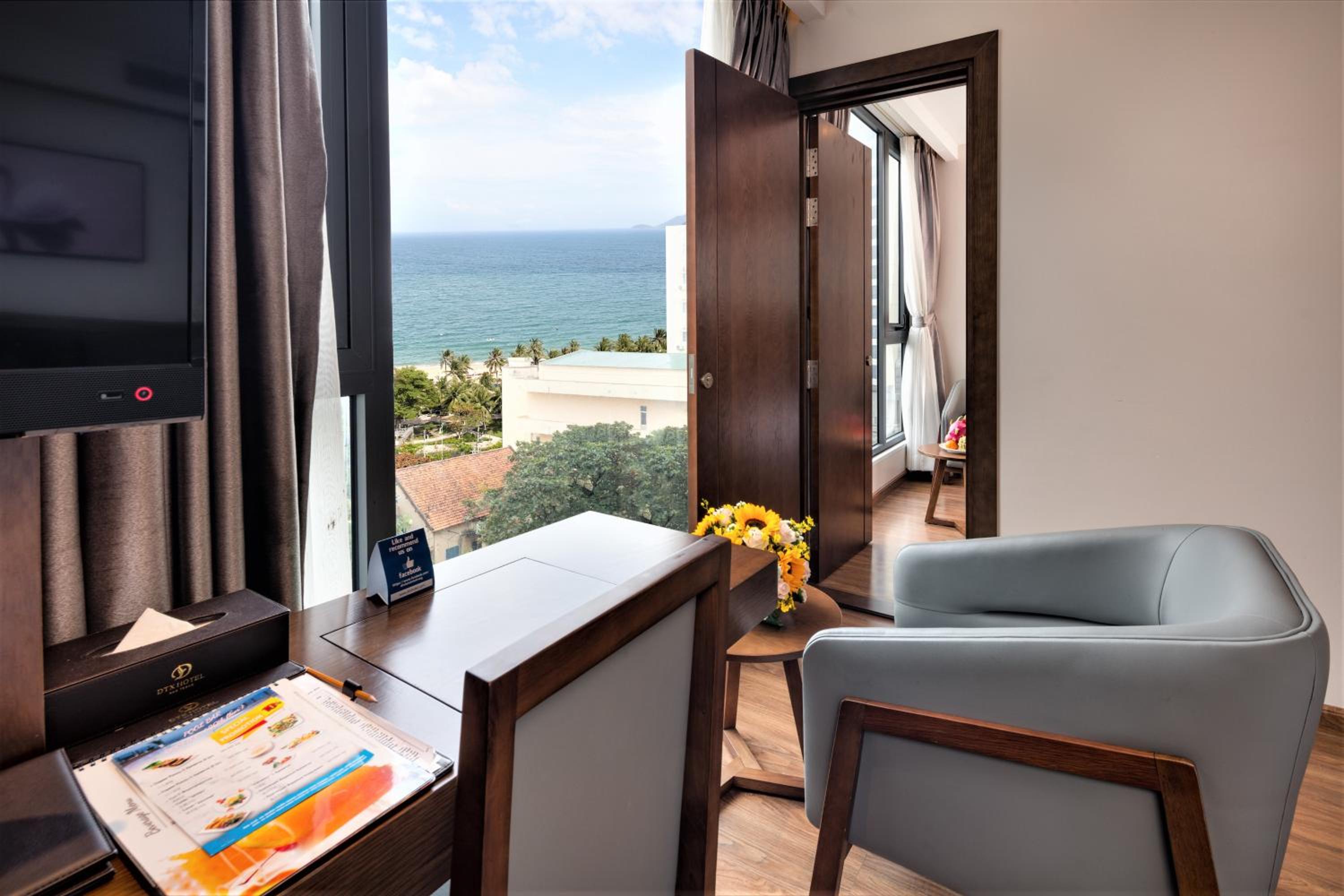 Superior Family Room with  Sea View