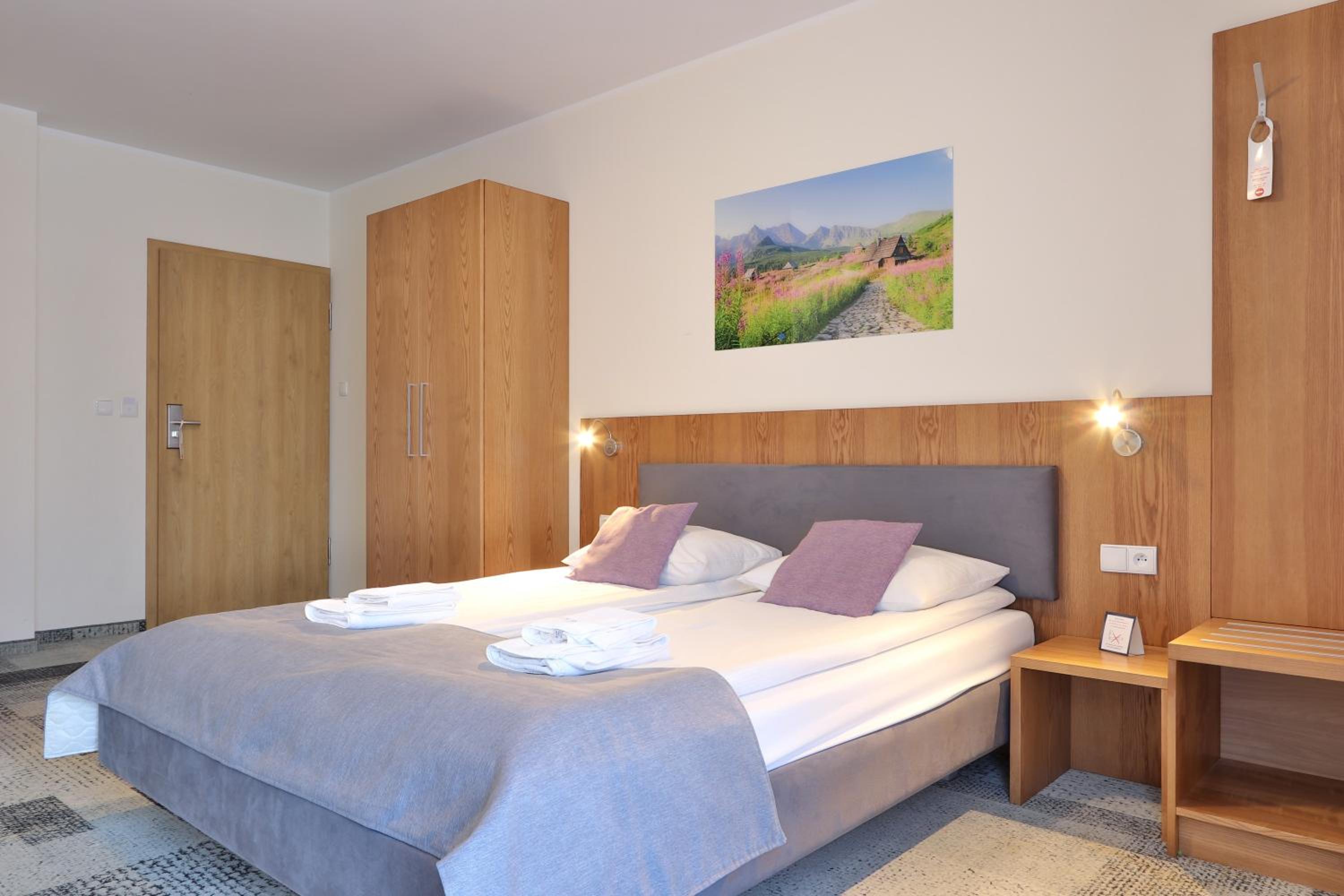 Two-Bedroom Apartment - Photo 1
