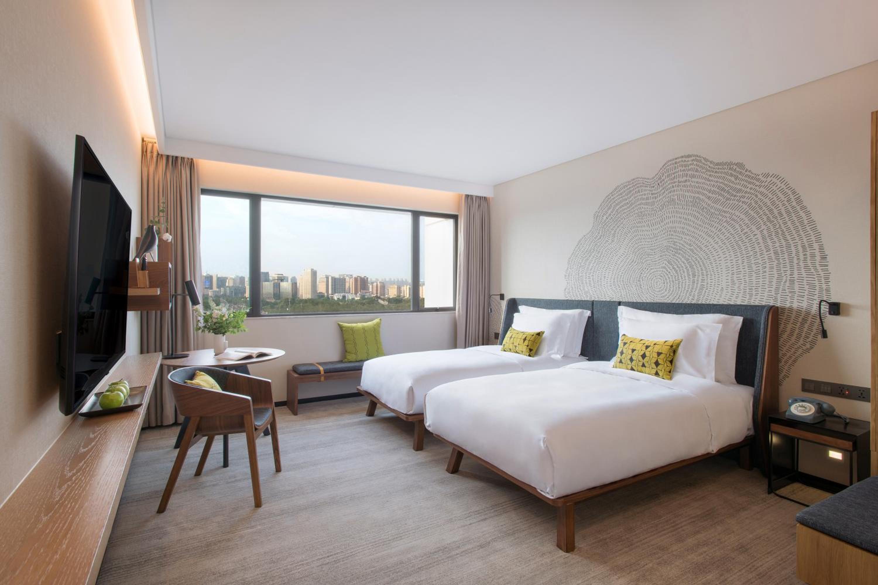 Twin Room with View - Photo 3