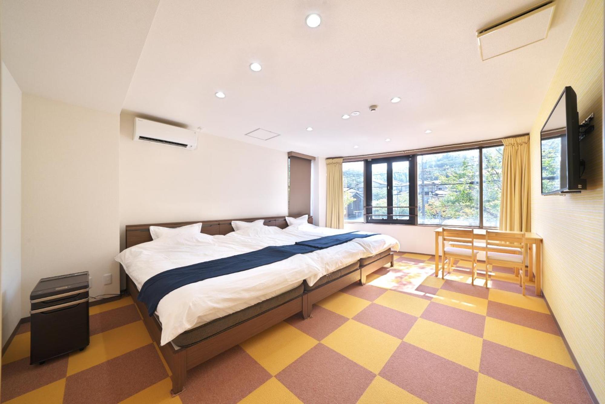 Triple Room - Photo 20