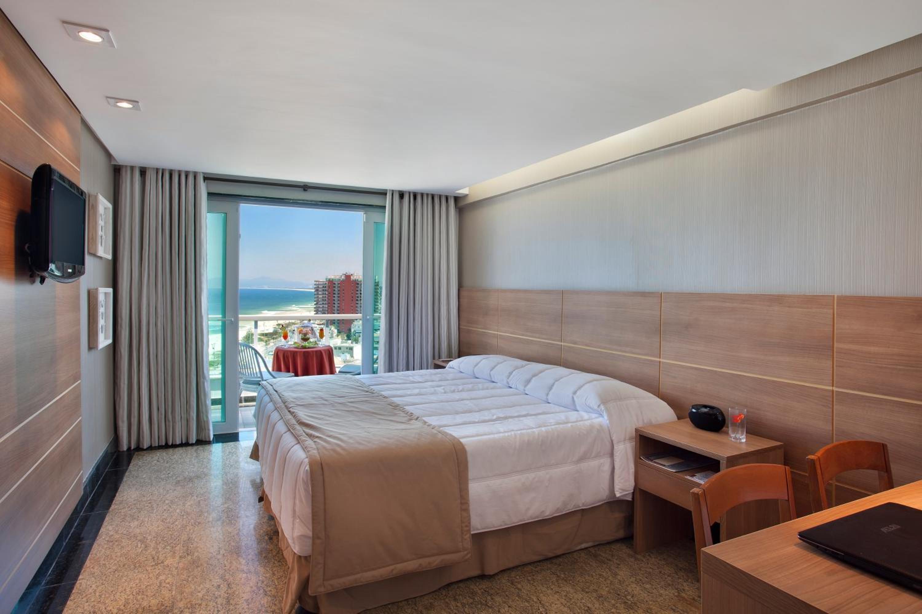 Deluxe Double or Twin Room with Ocean View photo 1