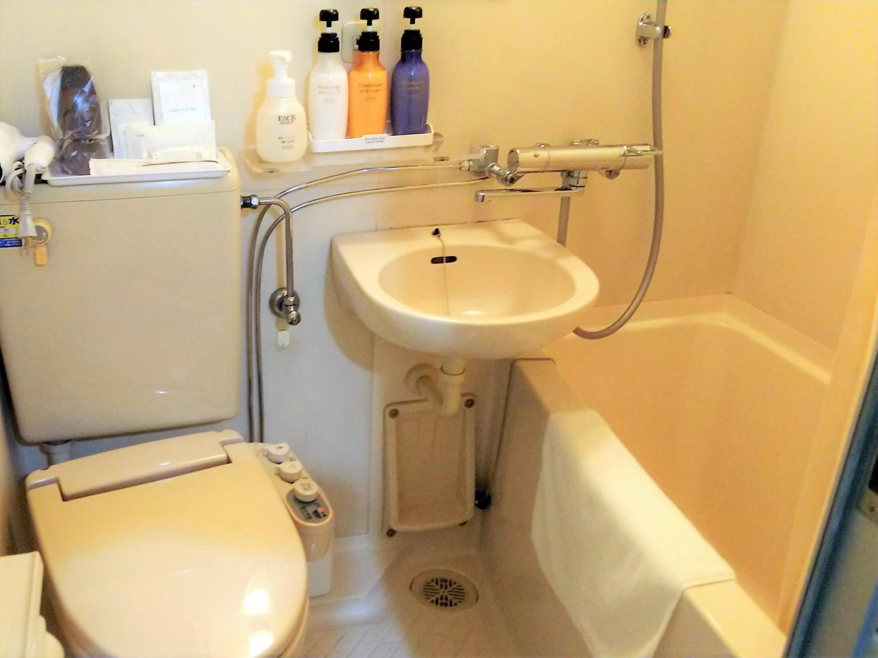 Single Room - Non-Smoking - Photo 5