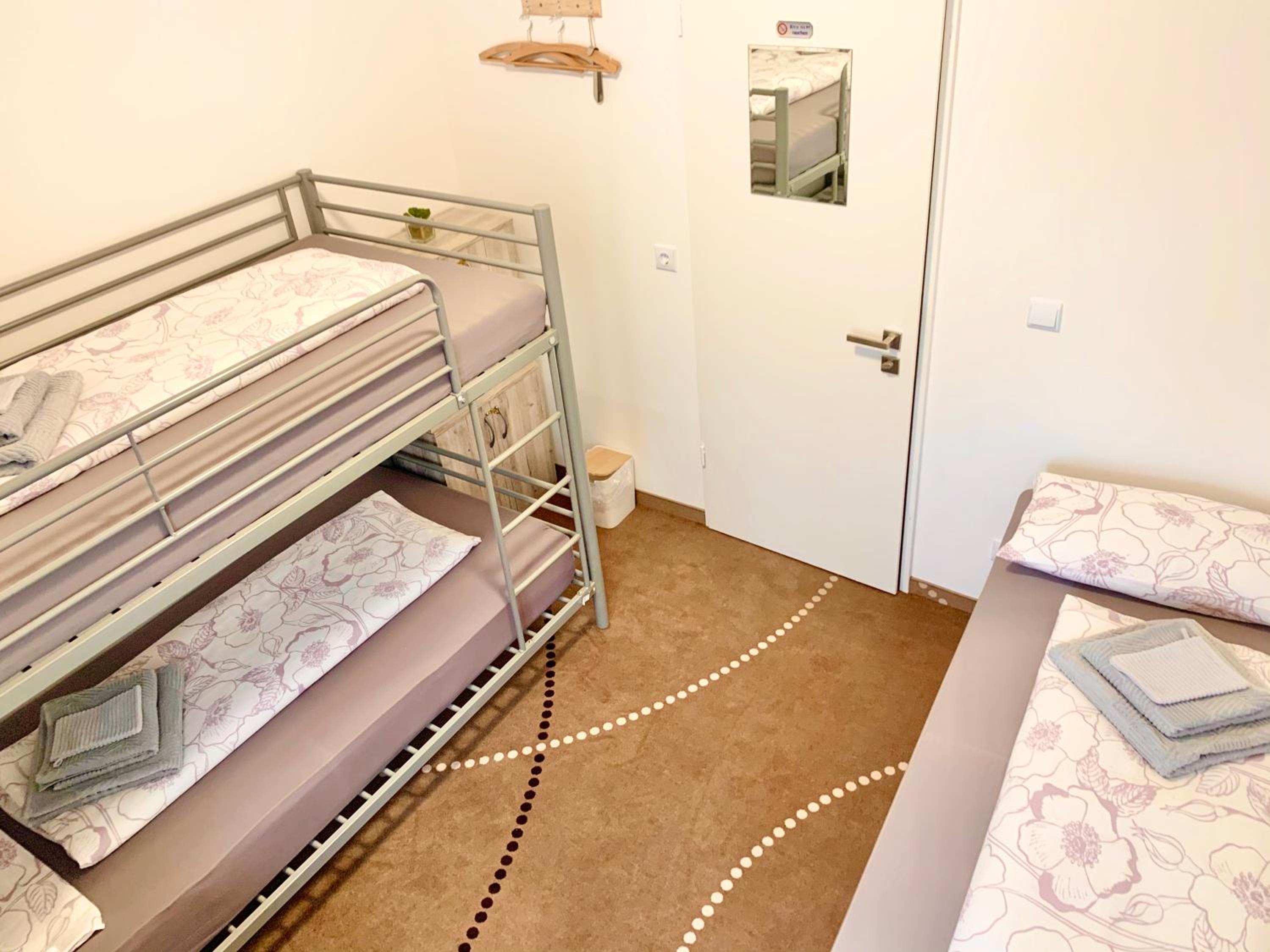 Single Bed in 3-Bed Dormitory Room photo 2