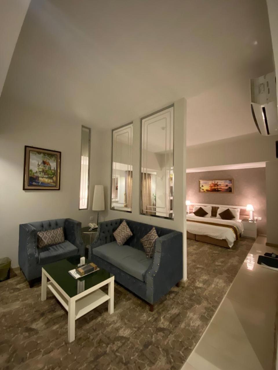 Junior Suite