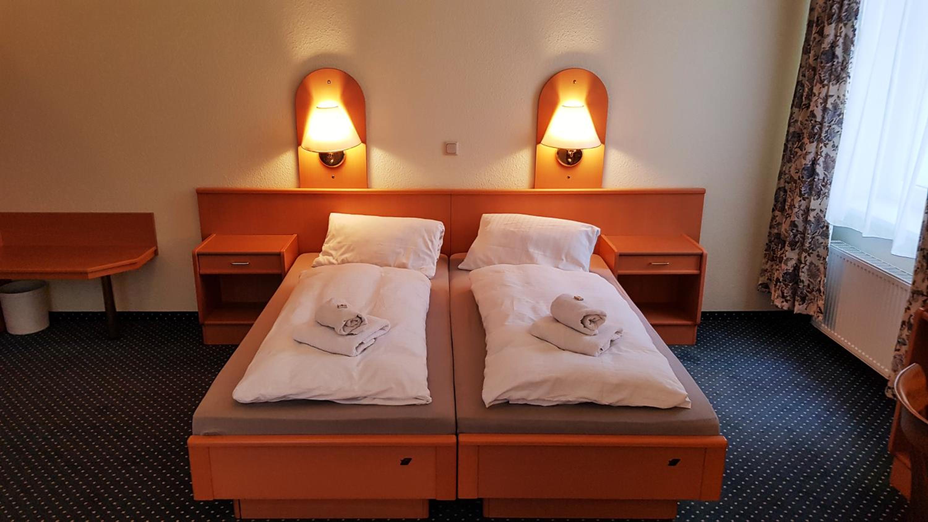 Deluxe Double Room with Shower