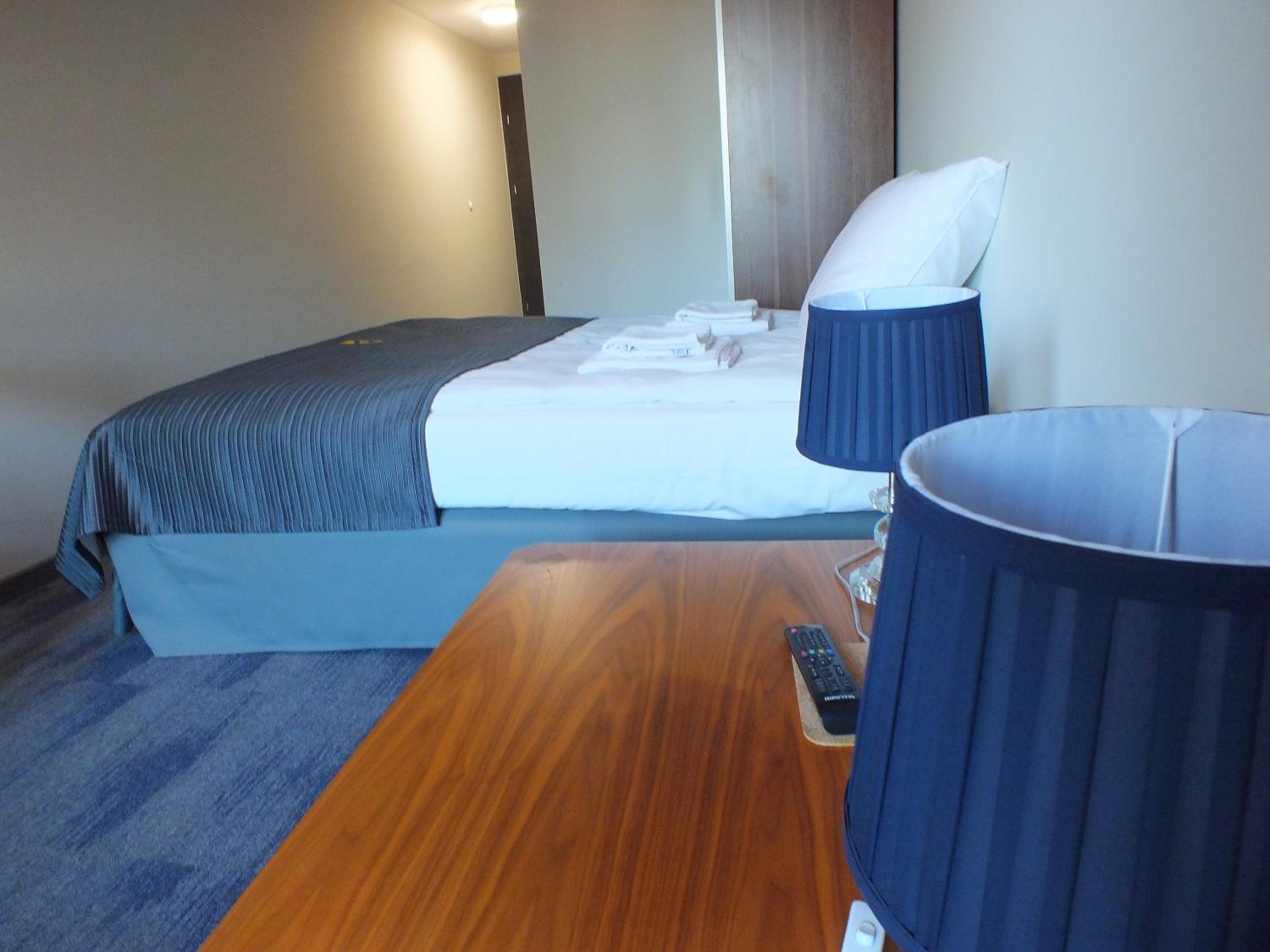 Double or Twin Room - Photo 4