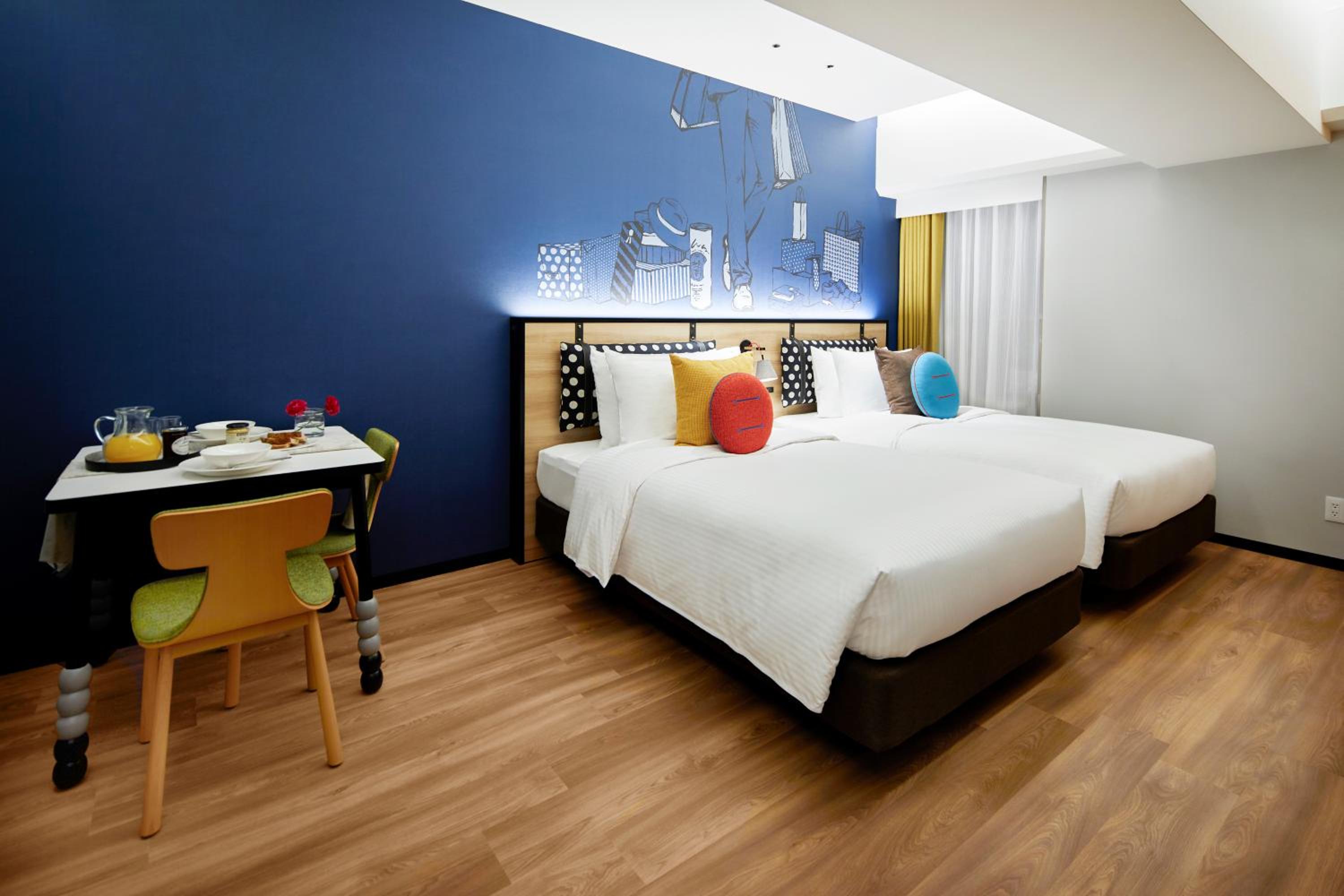 Premier Twin Room - Photo 8