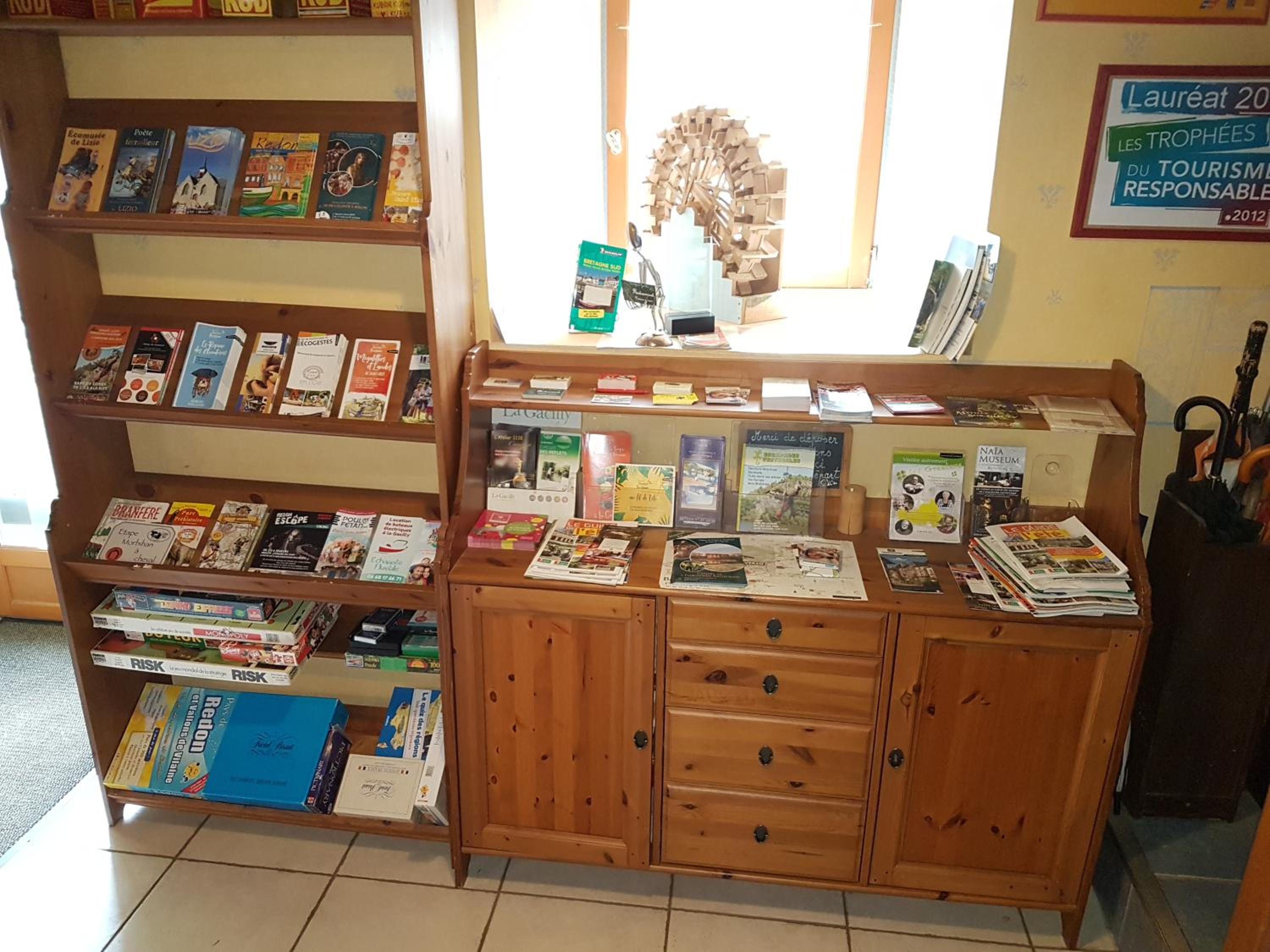 Triple Room - Photo 12