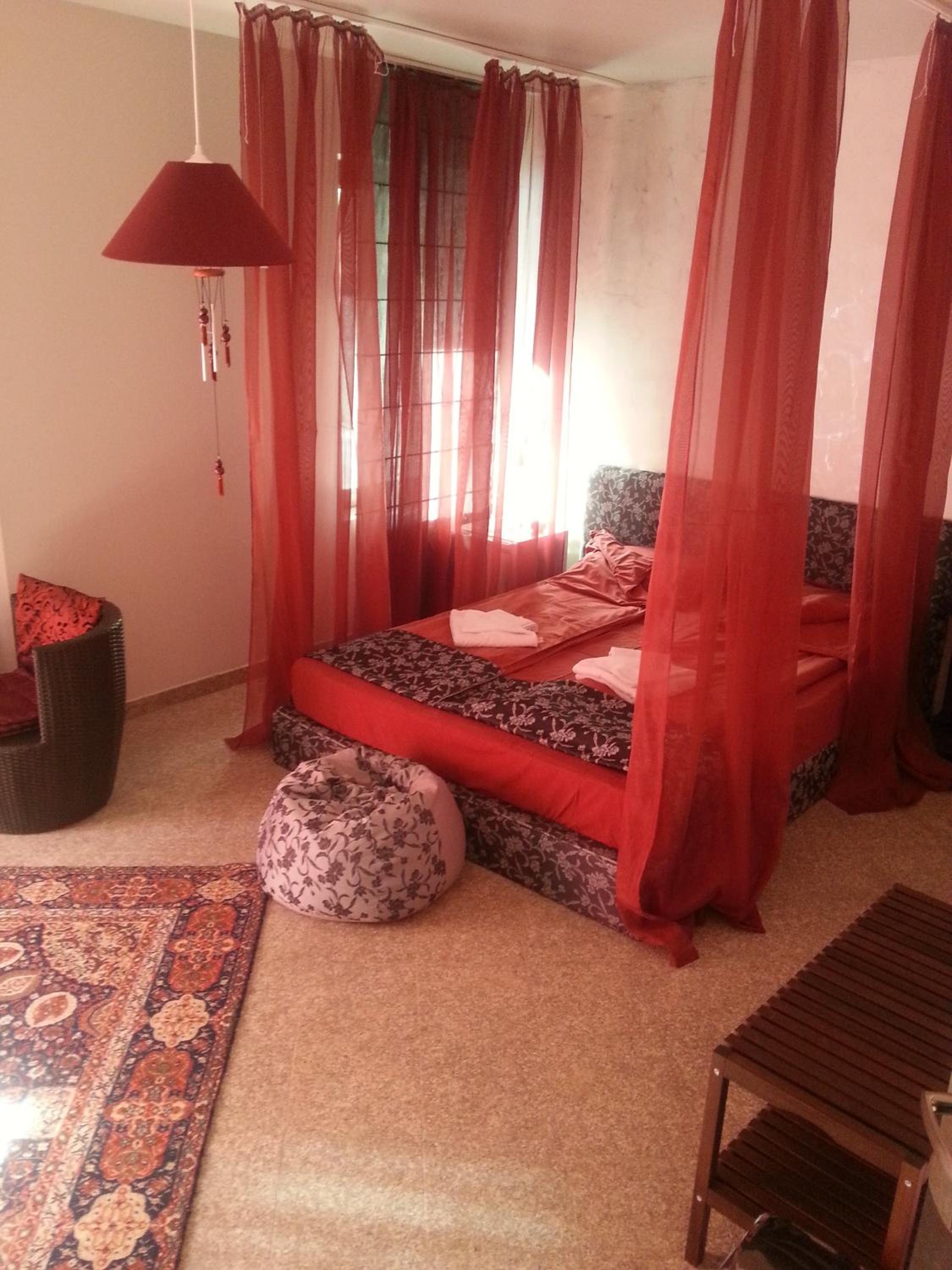 Junior Suite with Balcony and Mountain View - Photo 4