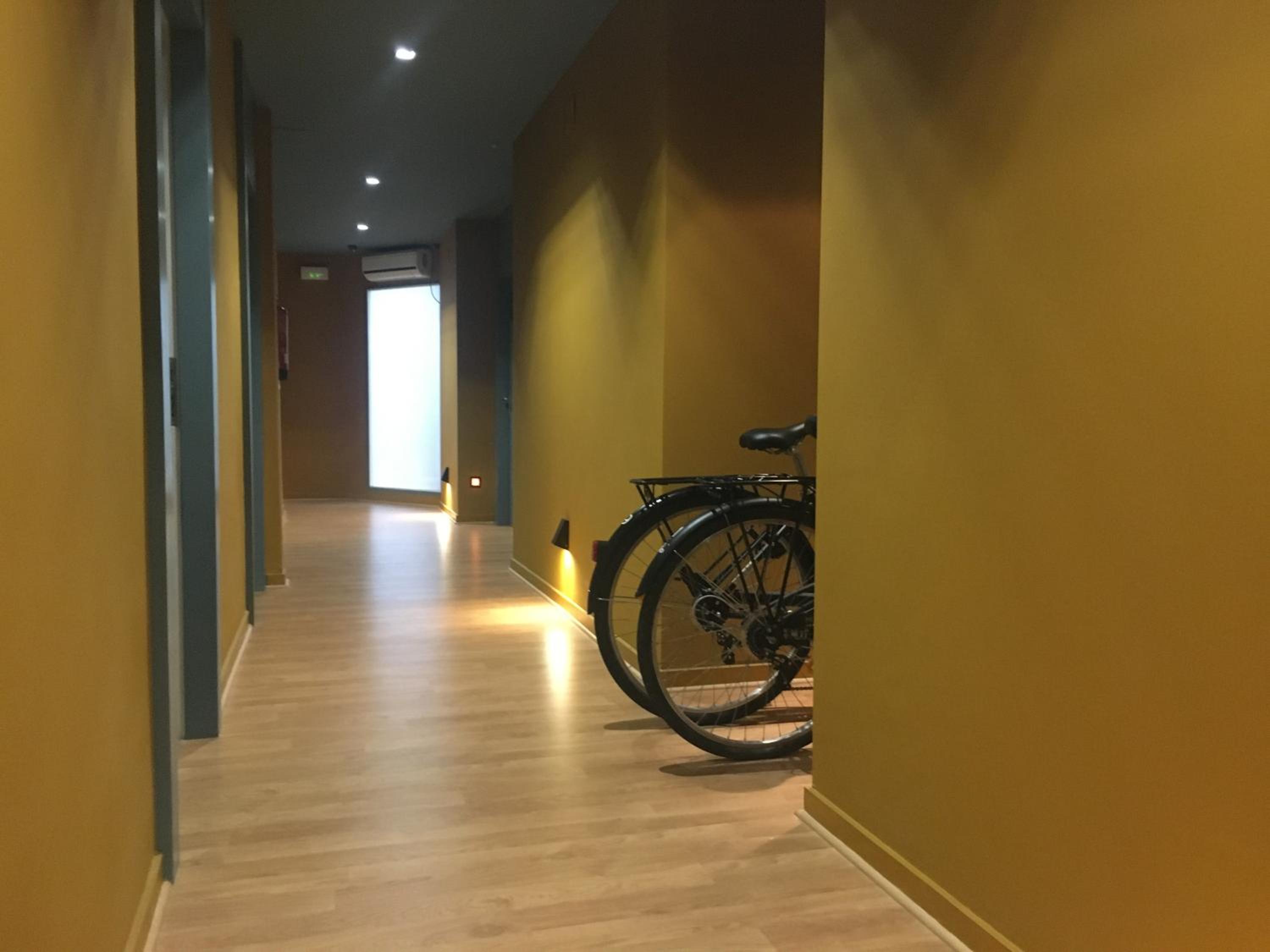 Twin Room - Photo 30