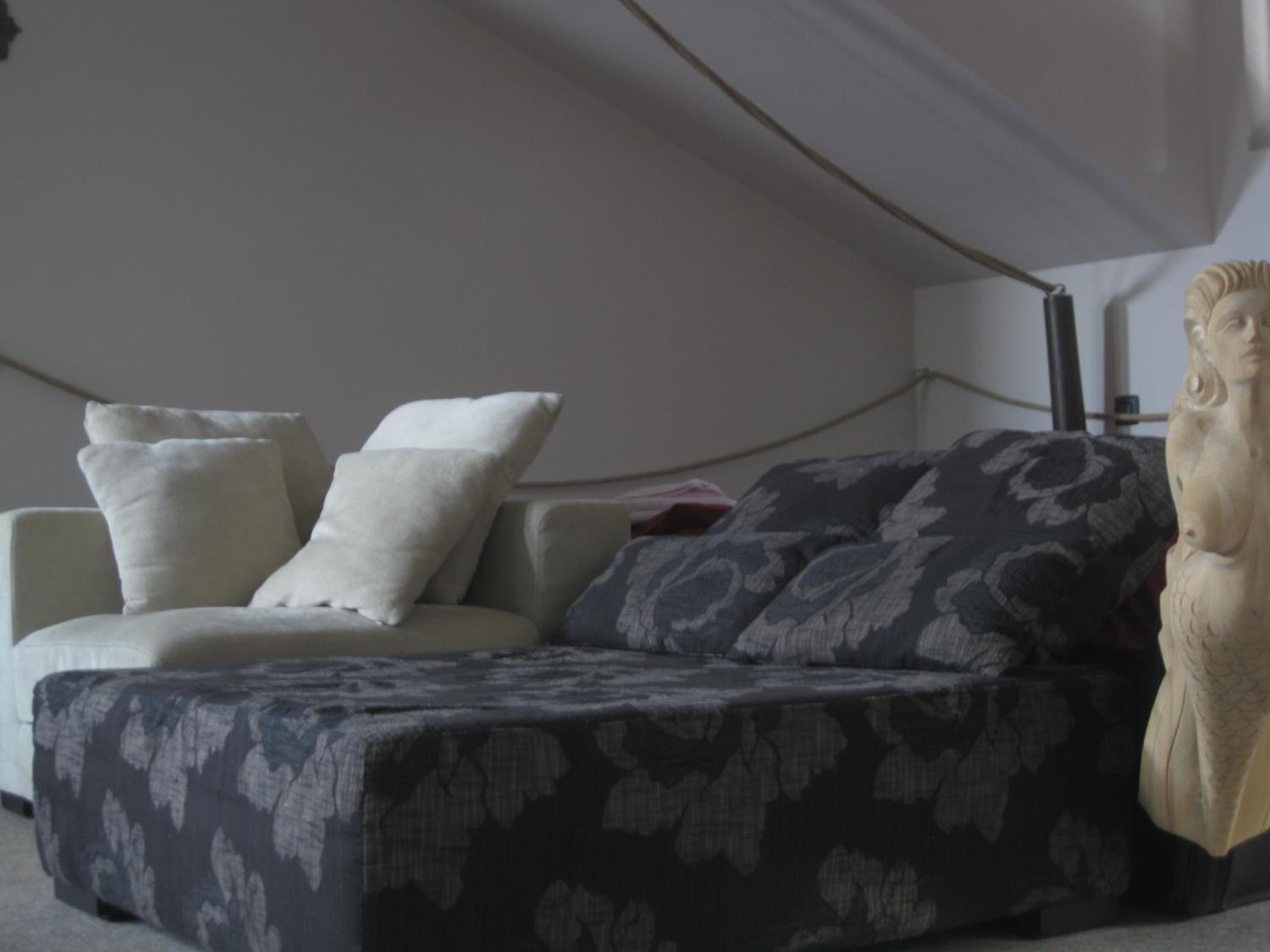 Junior Suite with Spa Bath, Balcony and Mountain View - Photo 3