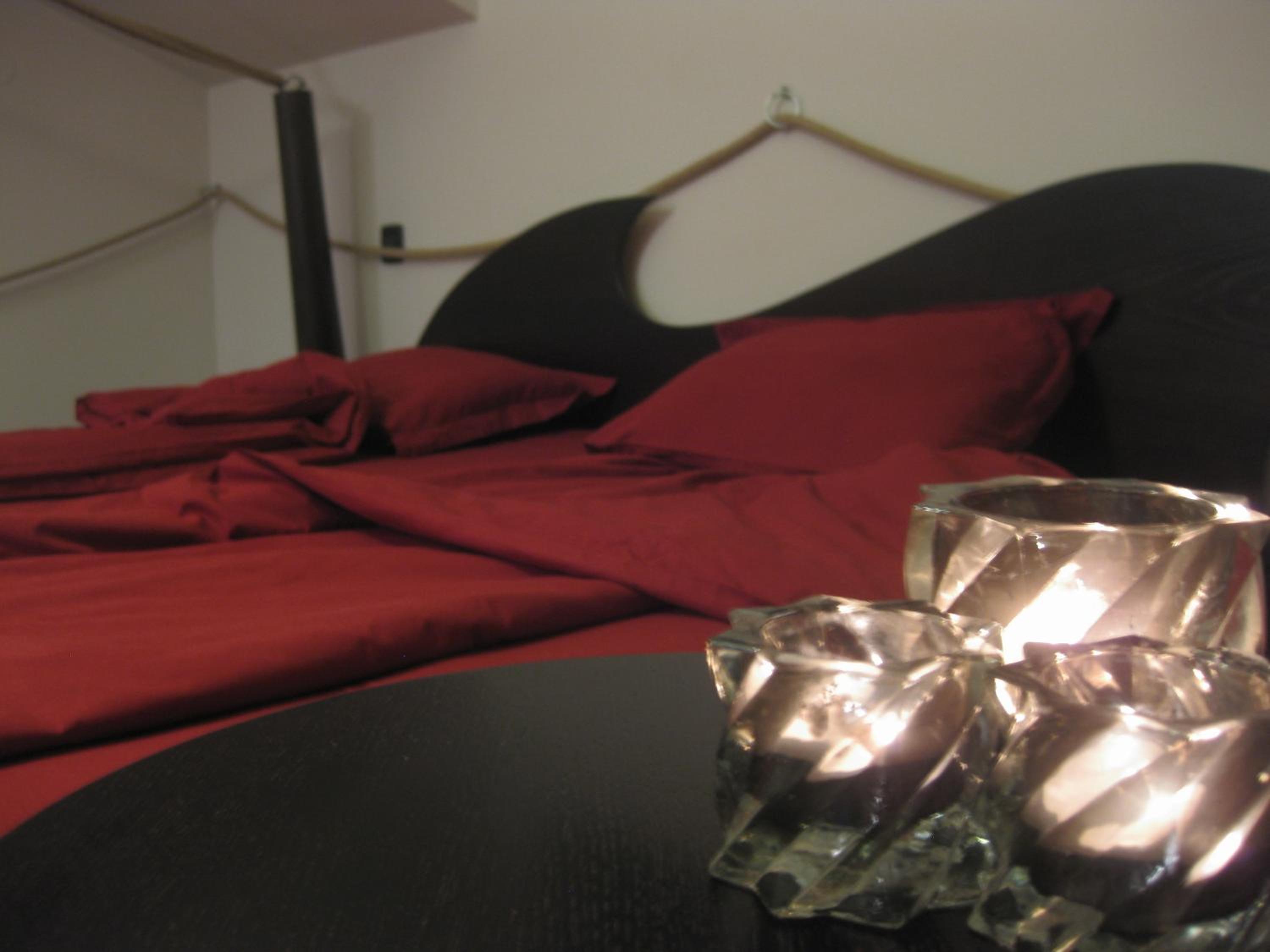 Junior Suite with Spa Bath, Balcony and Mountain View - Photo 4
