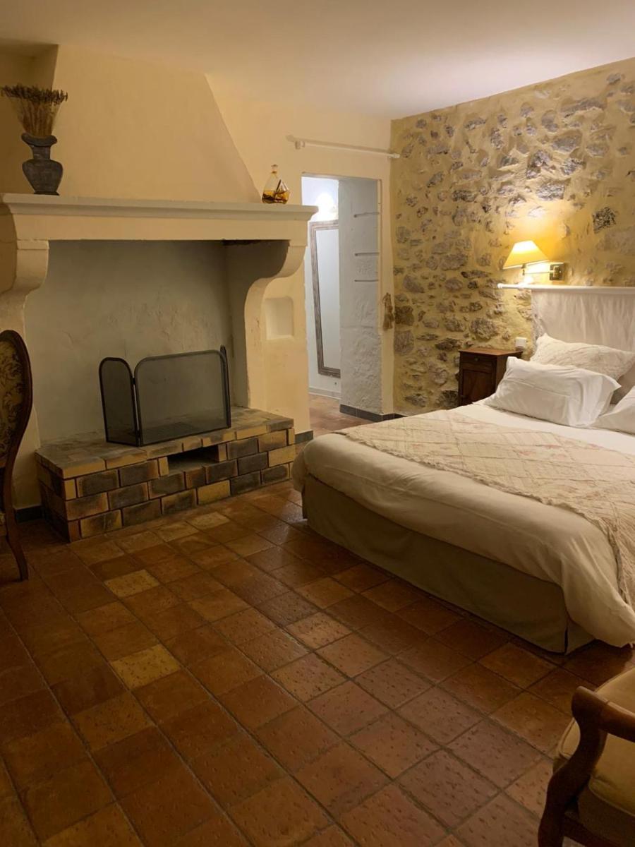 Triple Room with Terrace photo 1