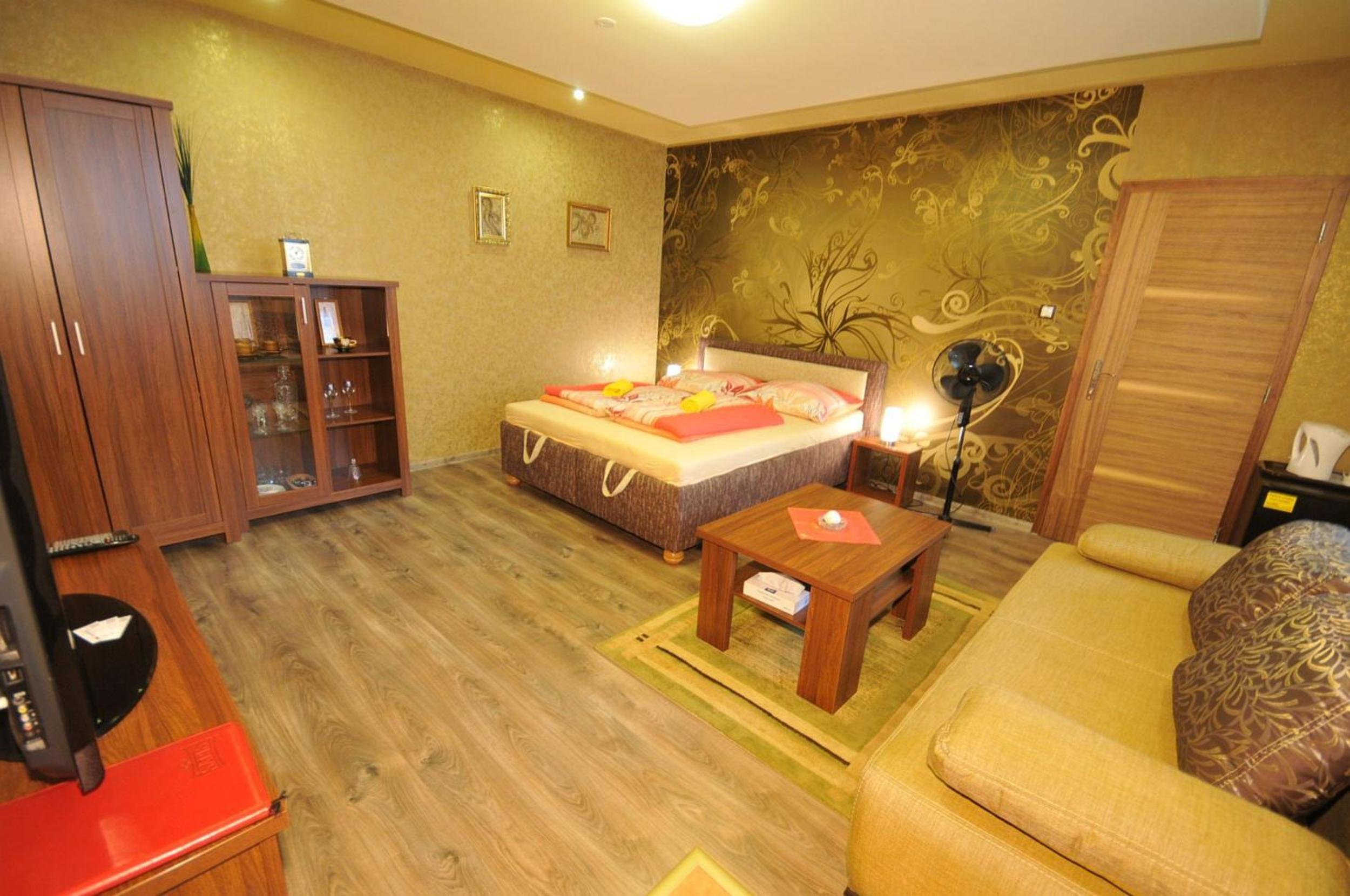 Triple Room with Bath