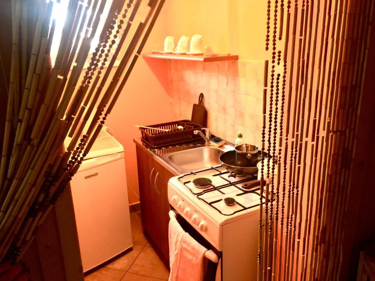 Large Twin Room photo 2