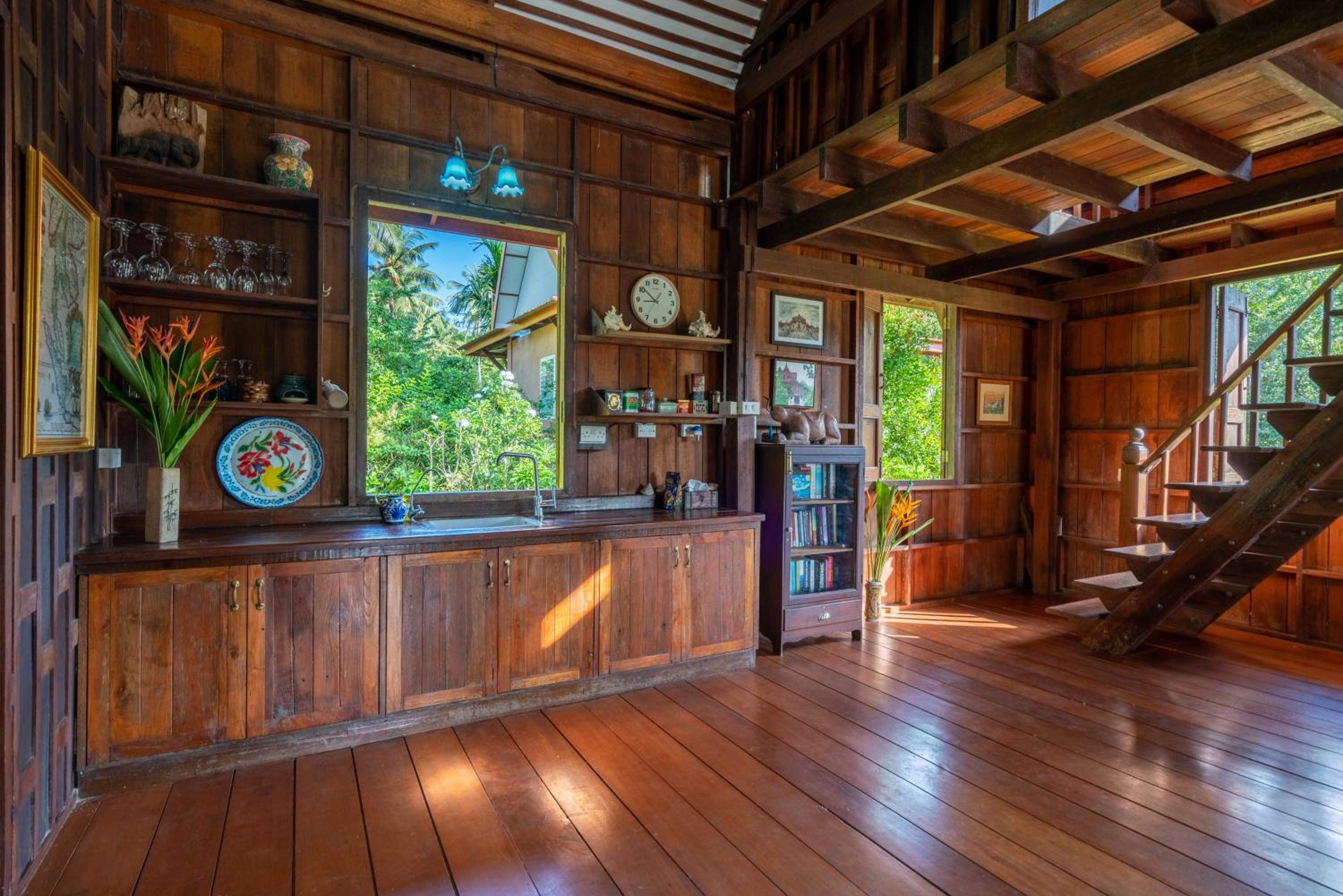 Three-Bedroom Villa - Photo 22