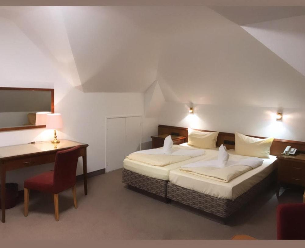 Double Room - Photo 31