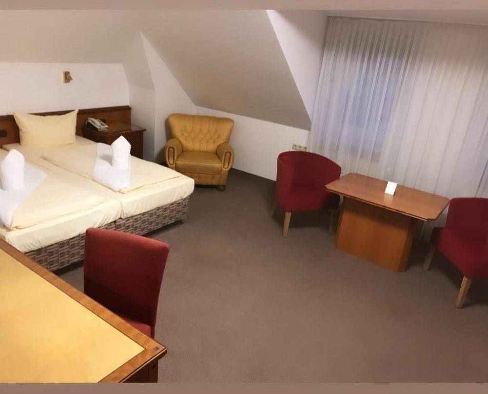Double Room - Photo 32