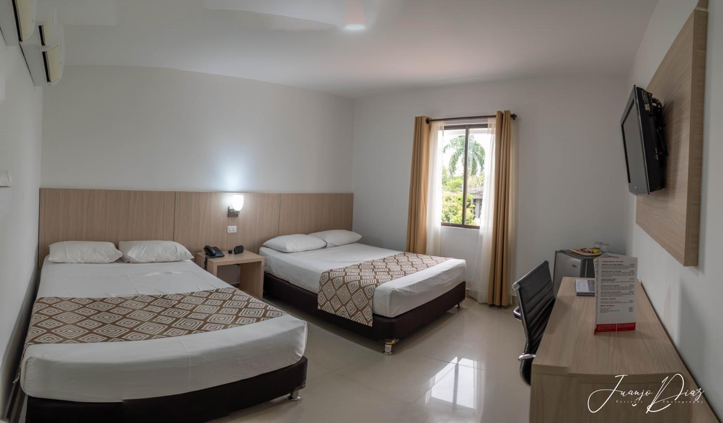 Standard Twin Room