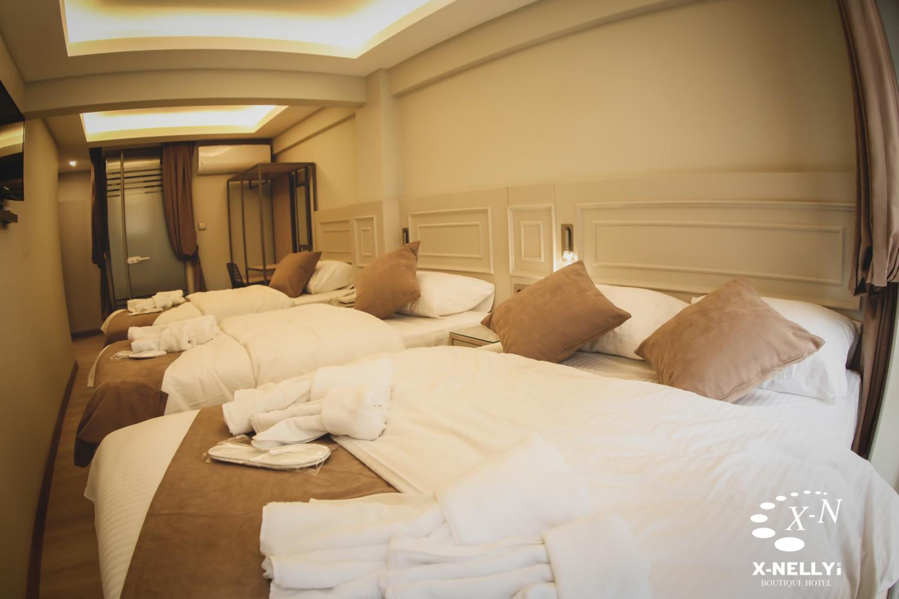 Deluxe Triple Room photo 3