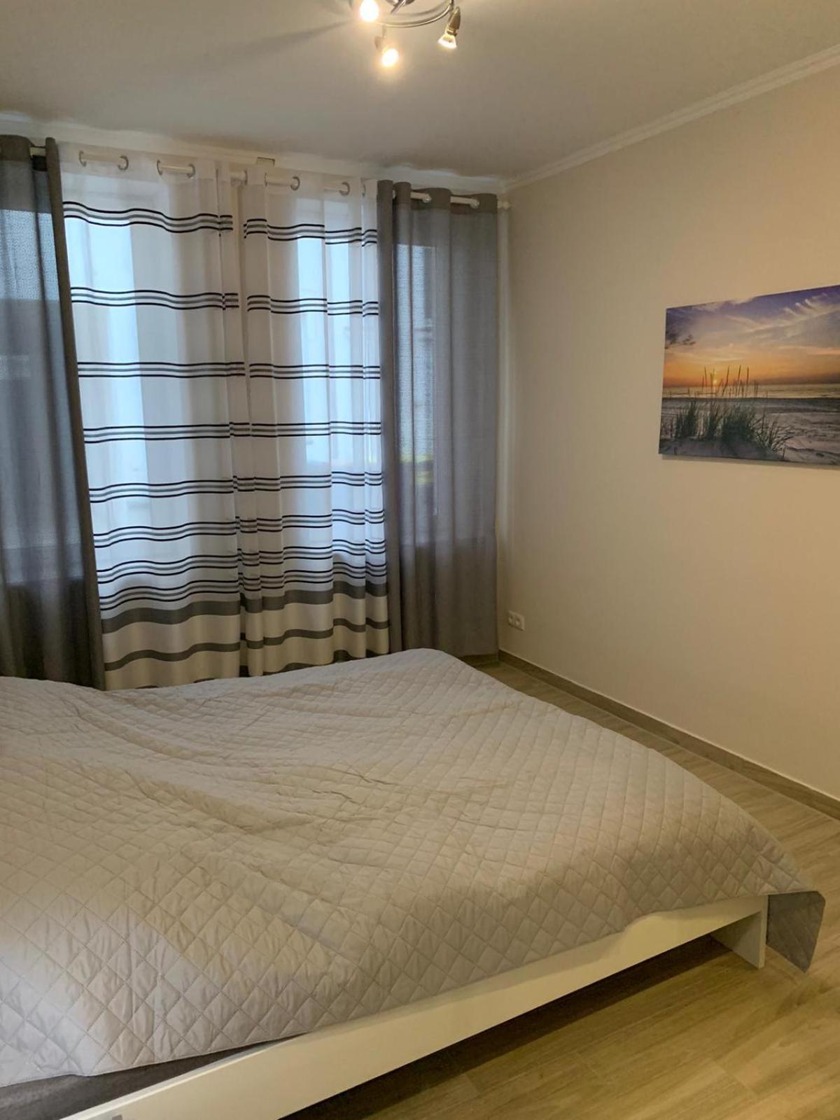 One-Bedroom Apartment - Photo 12