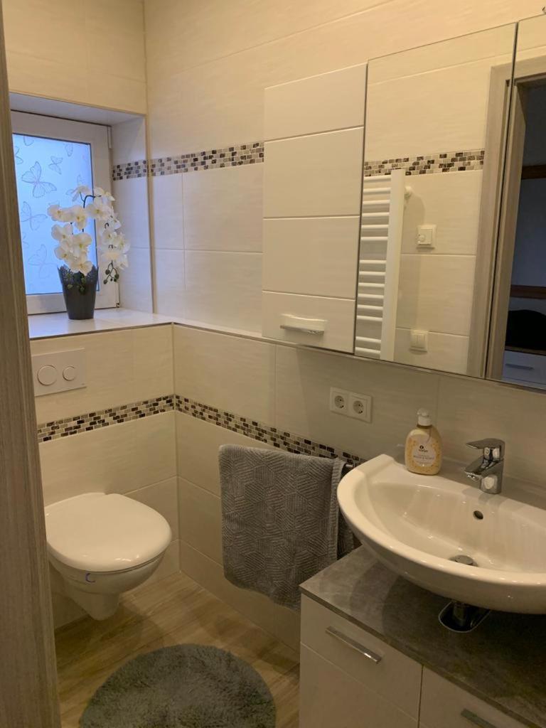 One-Bedroom Apartment - Photo 18