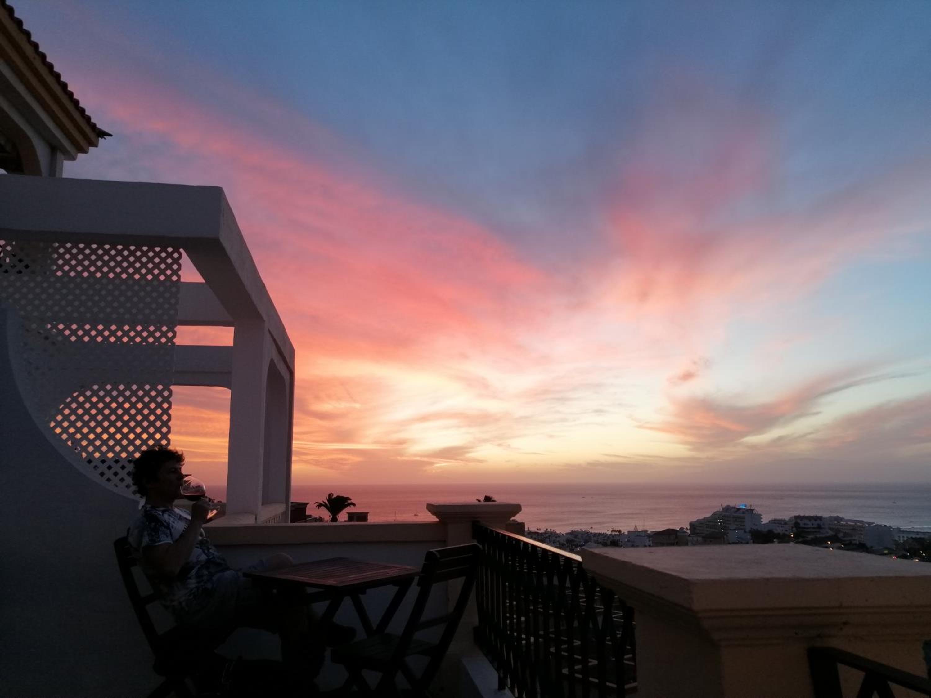 Studio Apartment with Sea View - Photo 10