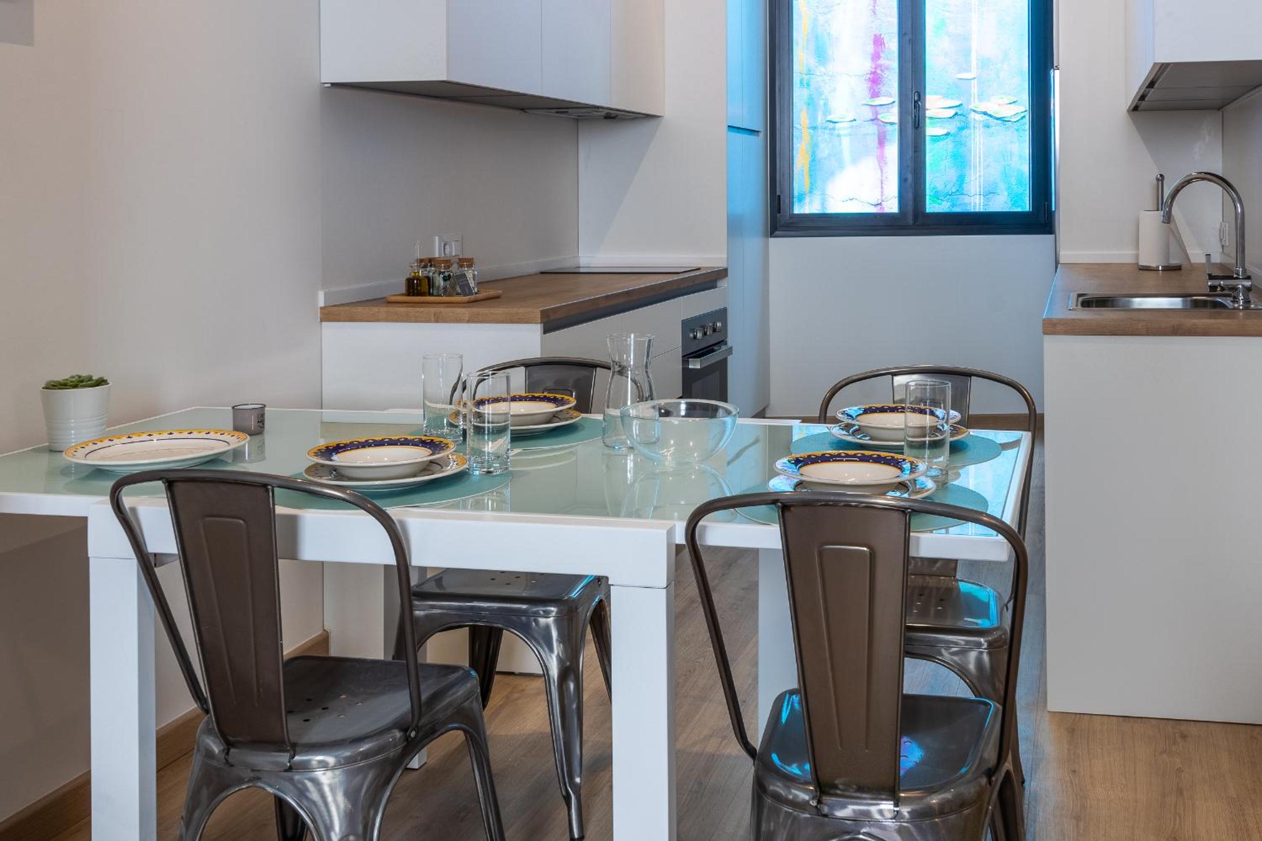 Superior Apartment - Photo 2