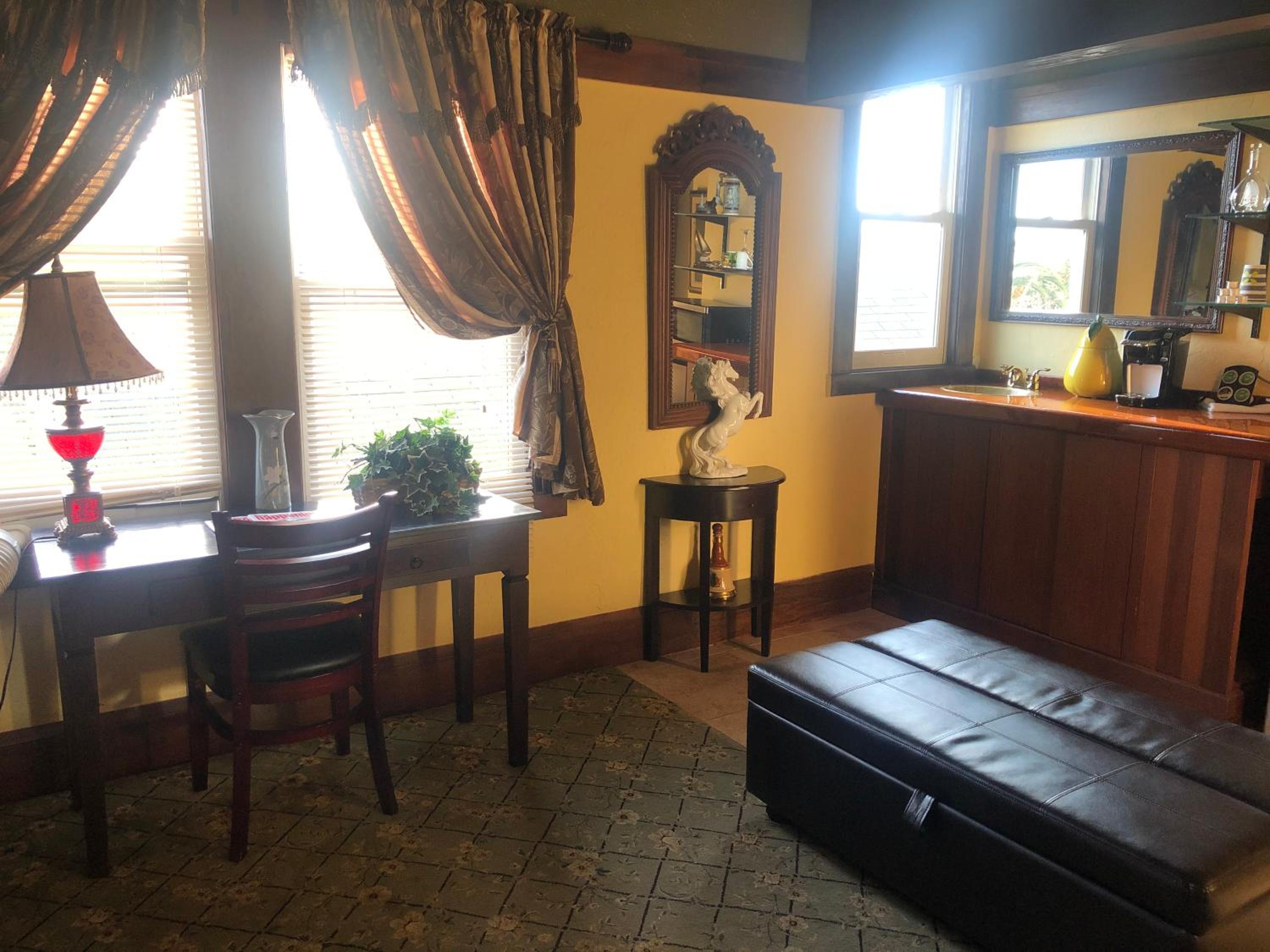 Suite with Spa Bath