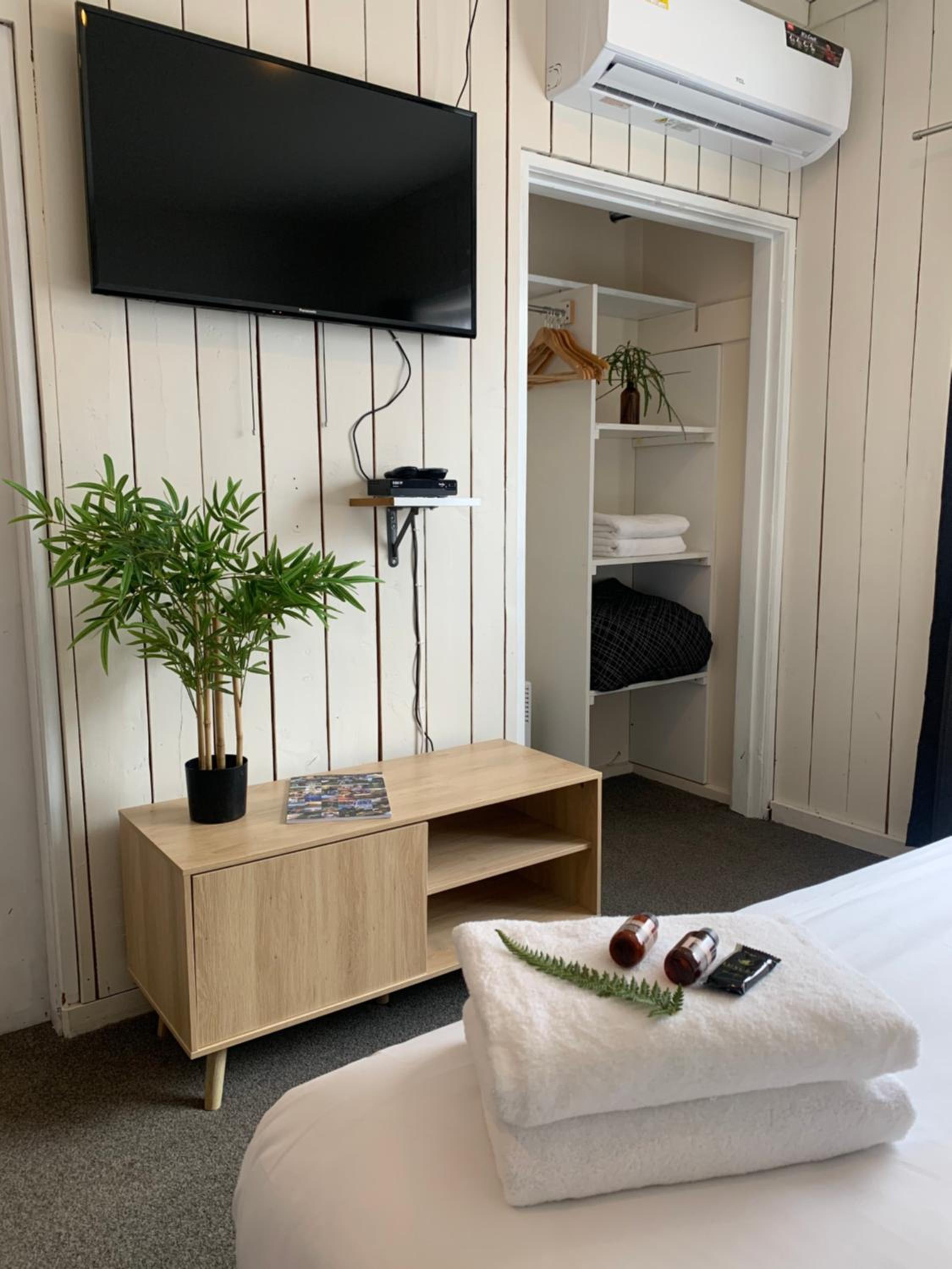 Superior Suite - Photo 1