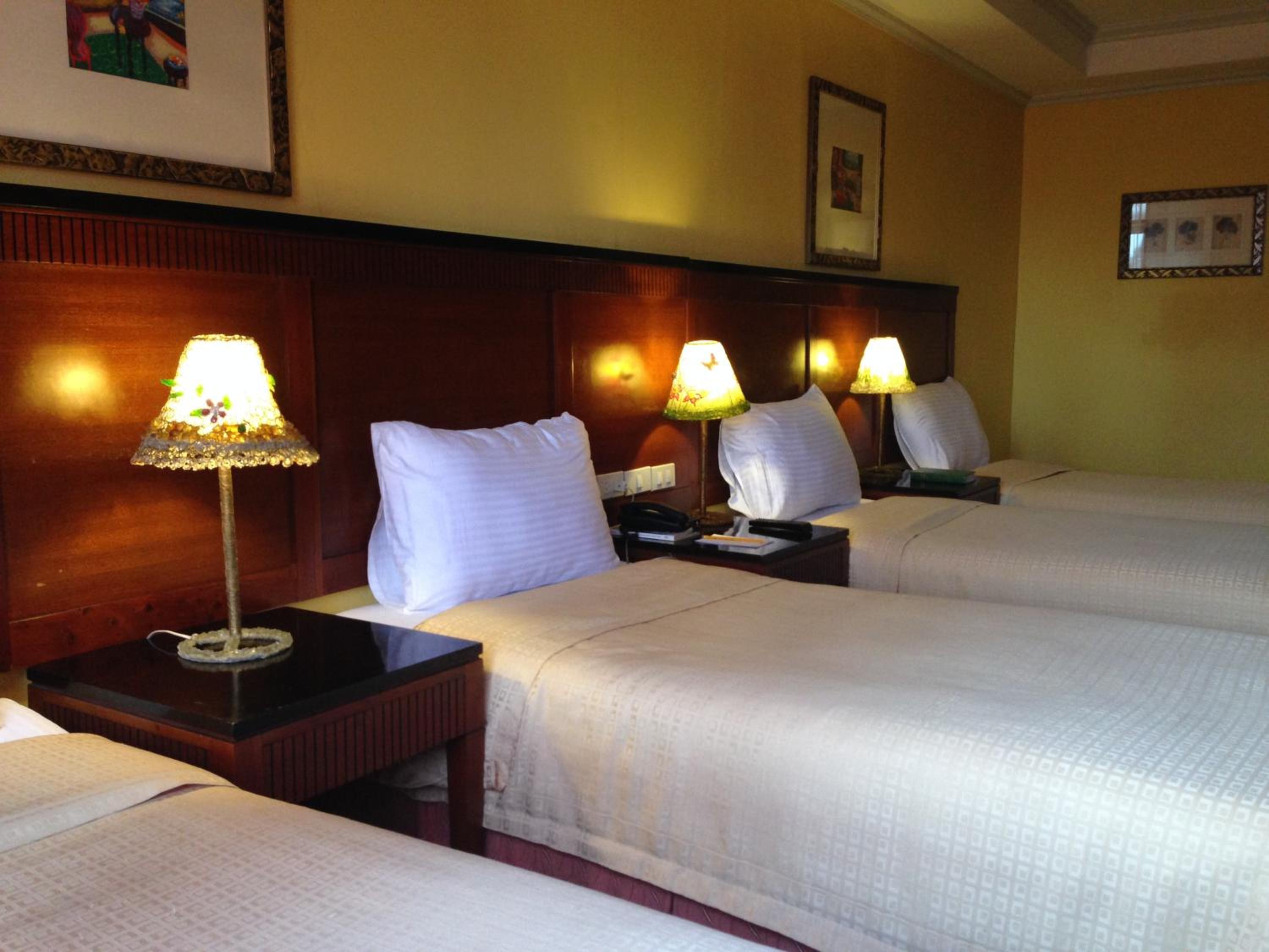 Deluxe Quadruple Room - Photo 3
