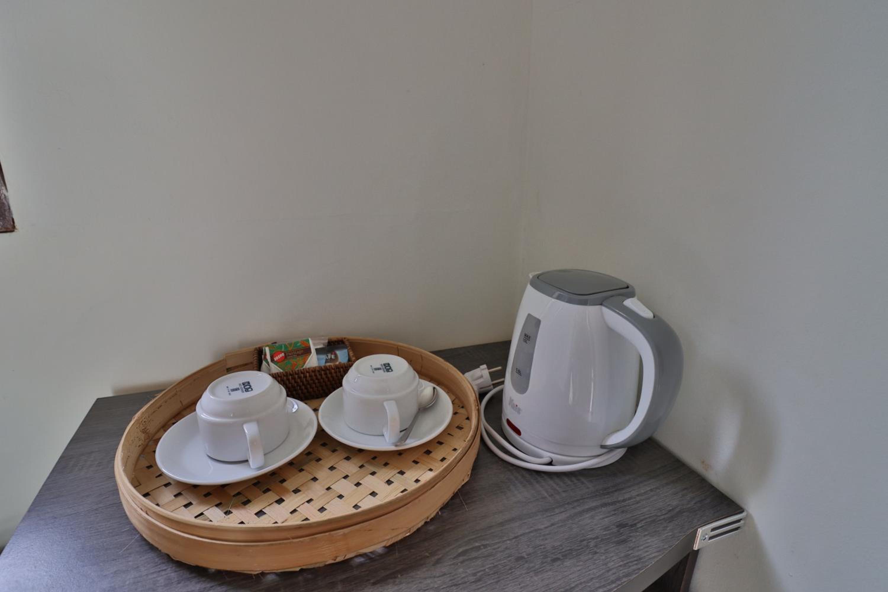 One-Bedroom Cottage - Photo 32