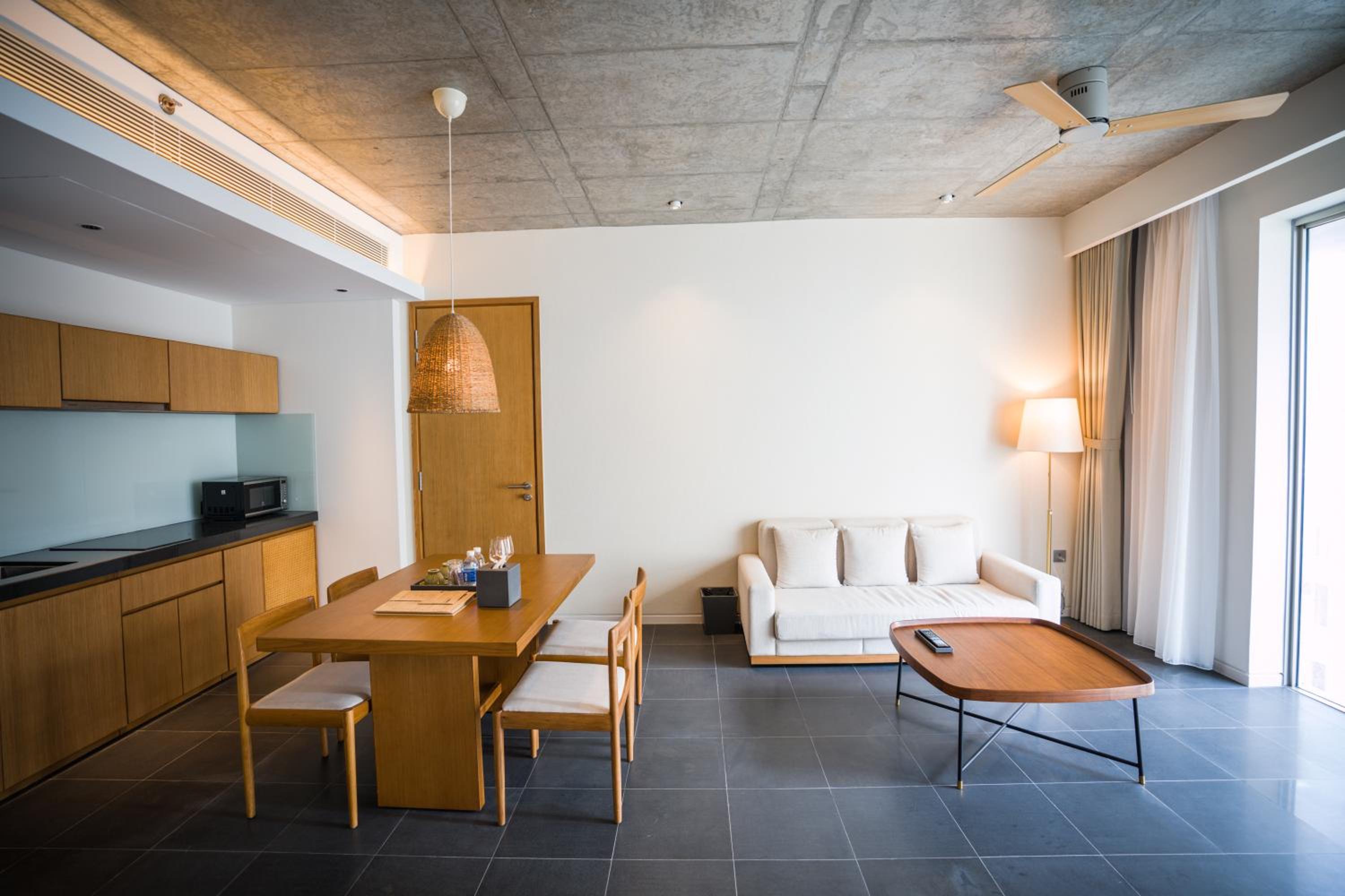 One-Bedroom Apartment with Balcony - Photo 8