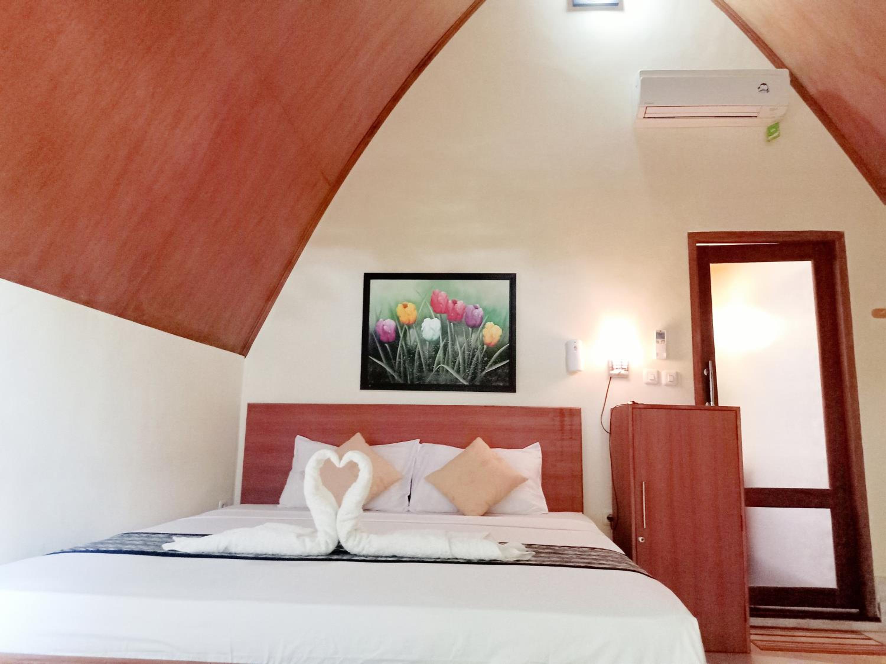 Deluxe Double Room with Garden View