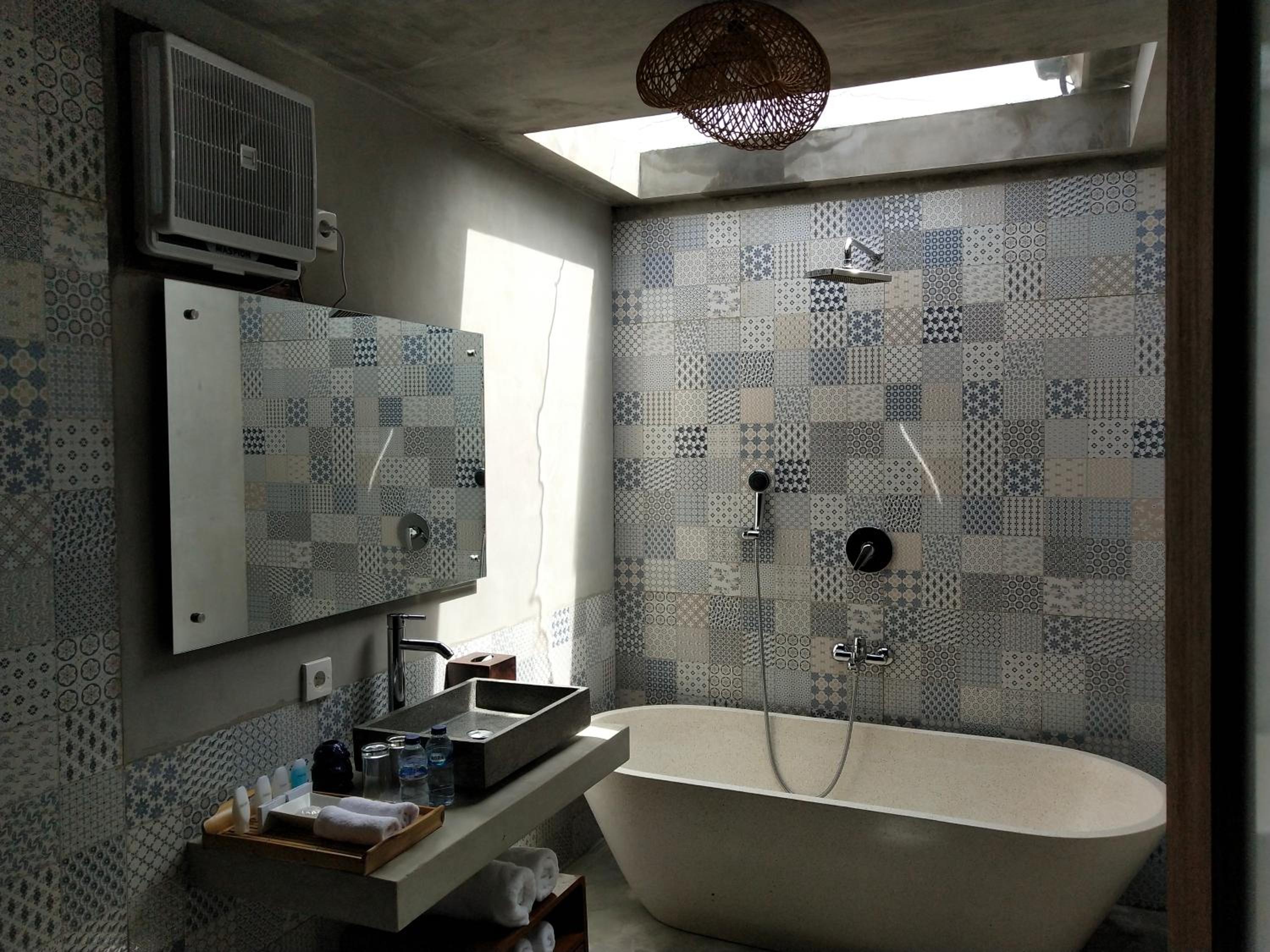 One Bedroom Joglo Villa - Photo 11